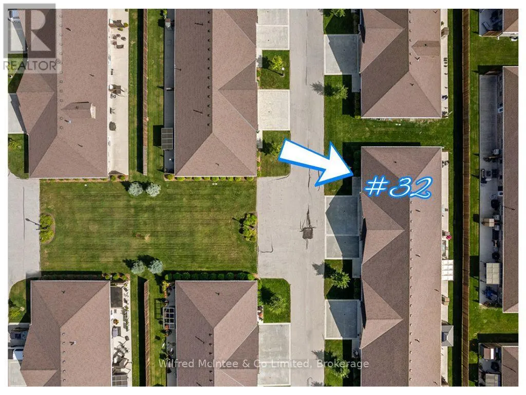 32 - 246 GREY STREET S, #32