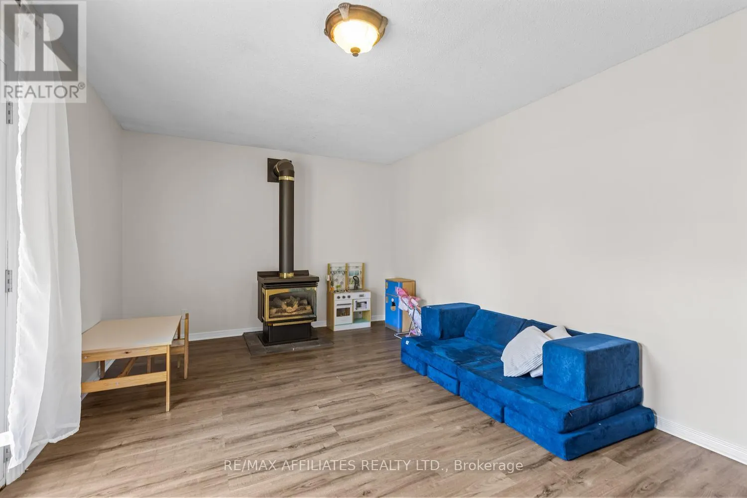 328 KELLY-JORDAN ROAD