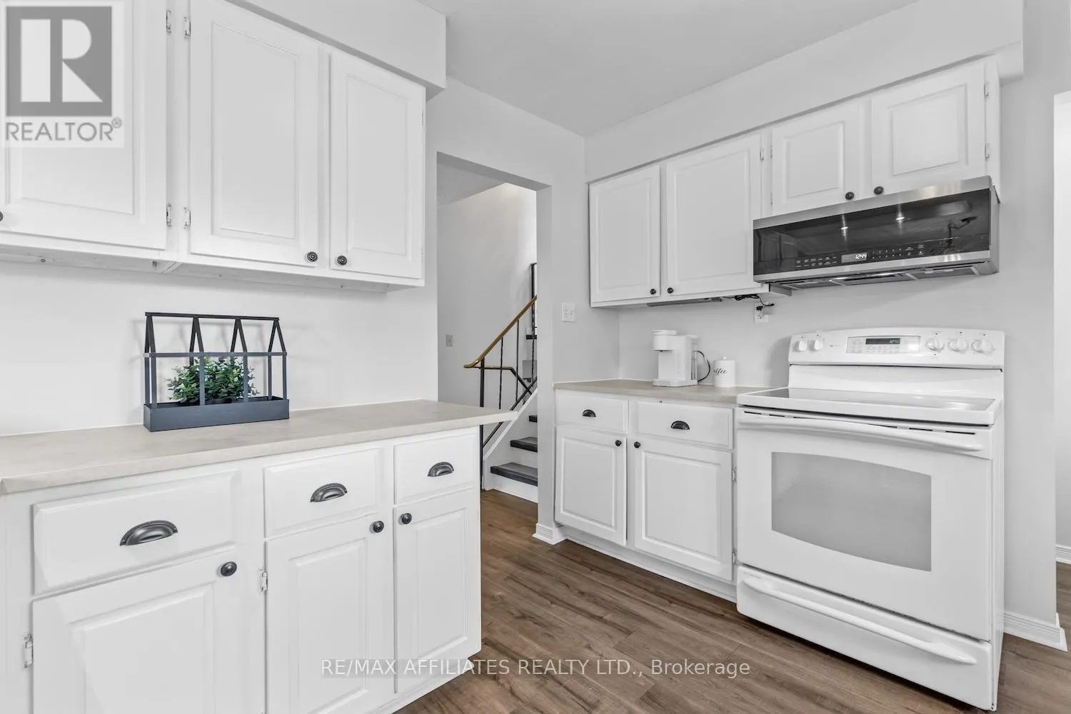 328 KELLY-JORDAN ROAD