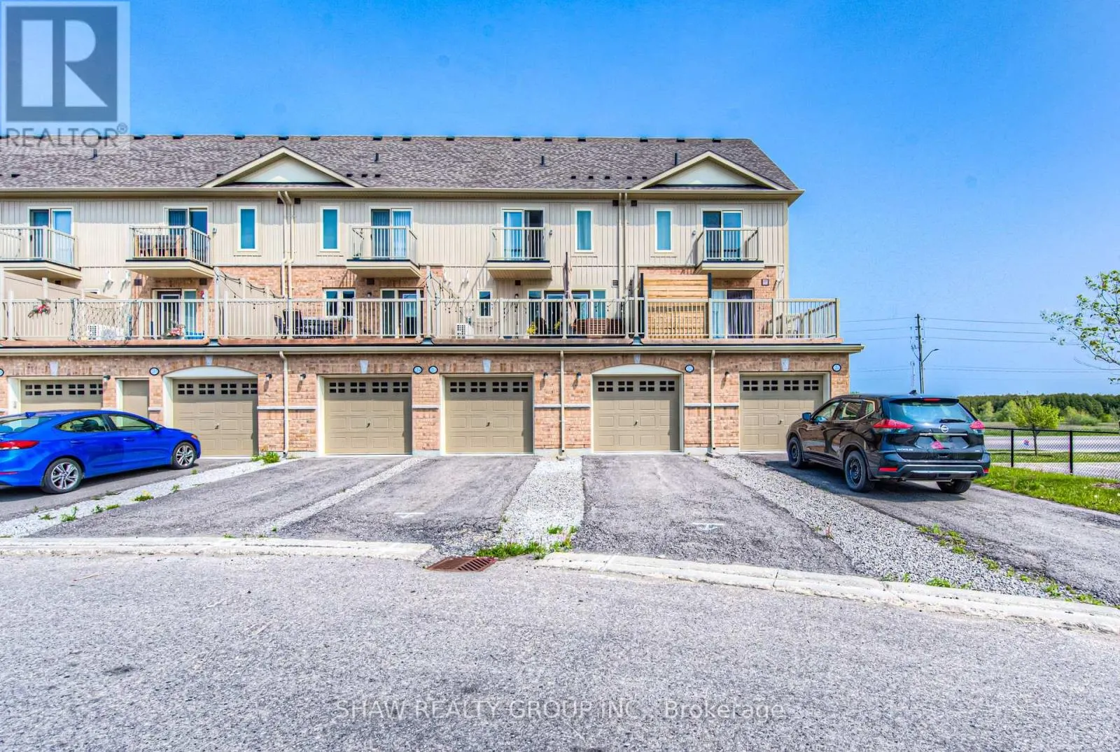 2 - 120 WATSON PARKWAY