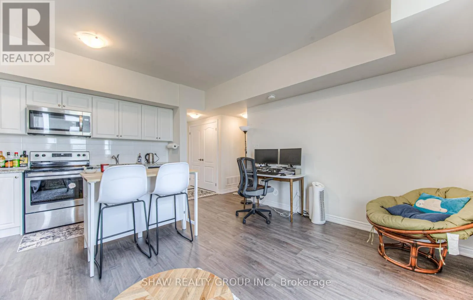 2 - 120 WATSON PARKWAY