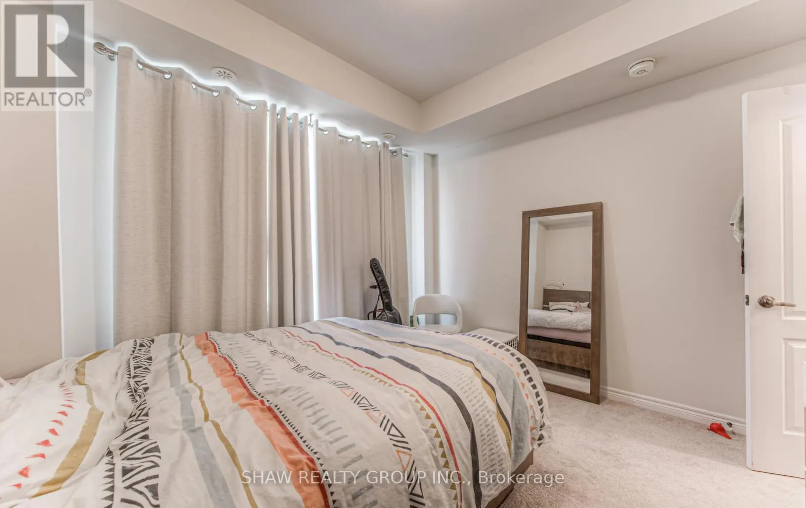 2 - 120 WATSON PARKWAY