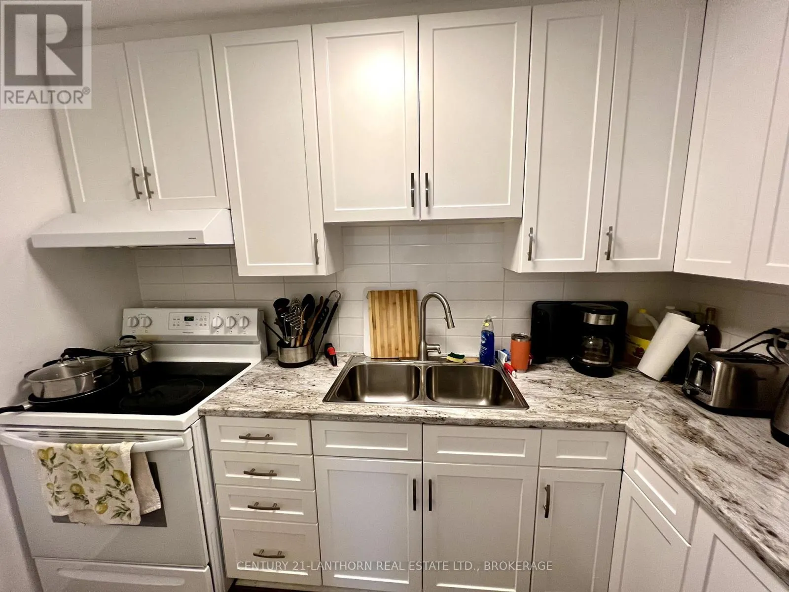 317 - 573 ARMSTRONG ROAD, #317