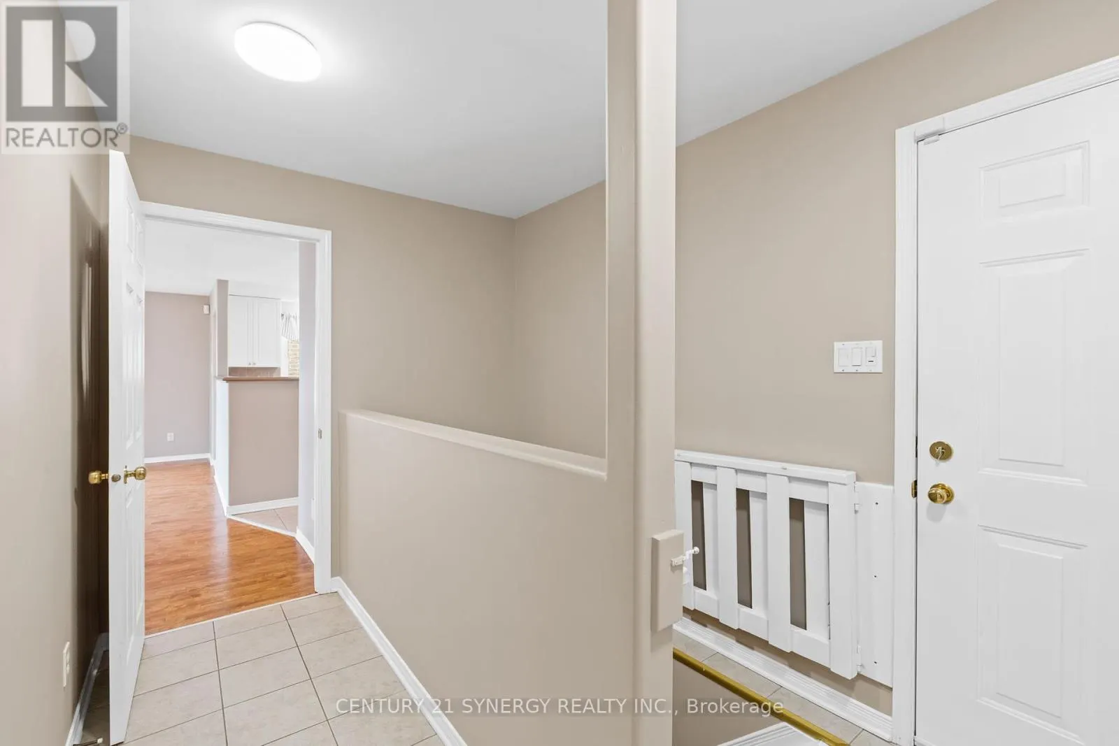 54 DR GORDON CRESCENT