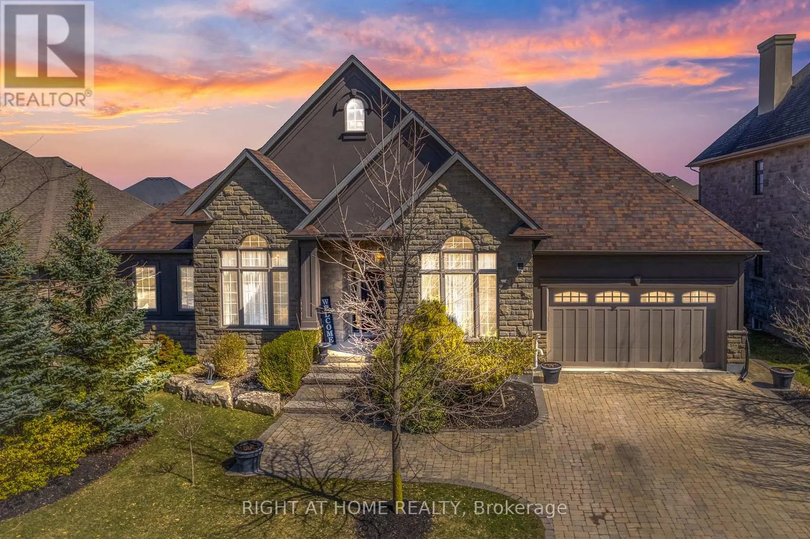 7 SANDALWOOD CRESCENT