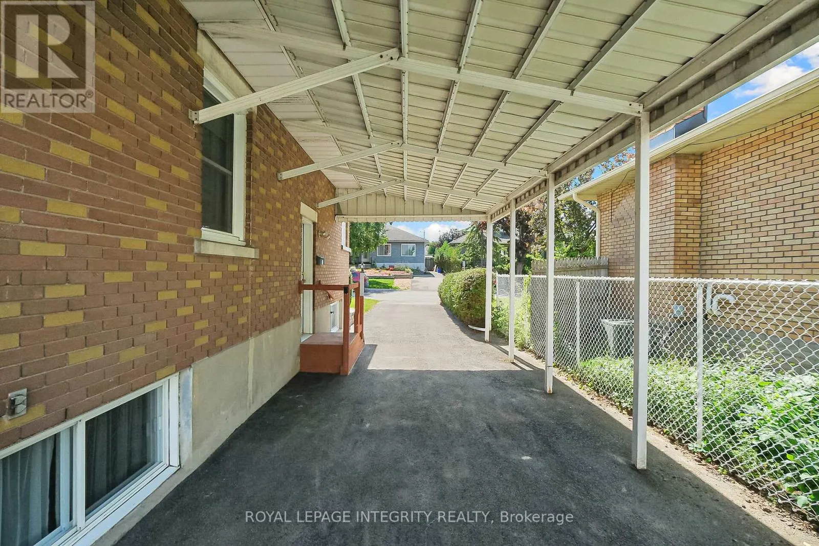 81 DROUIN AVENUE