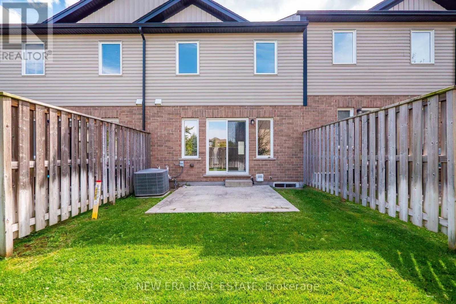 34 ARLINGTON CRESCENT