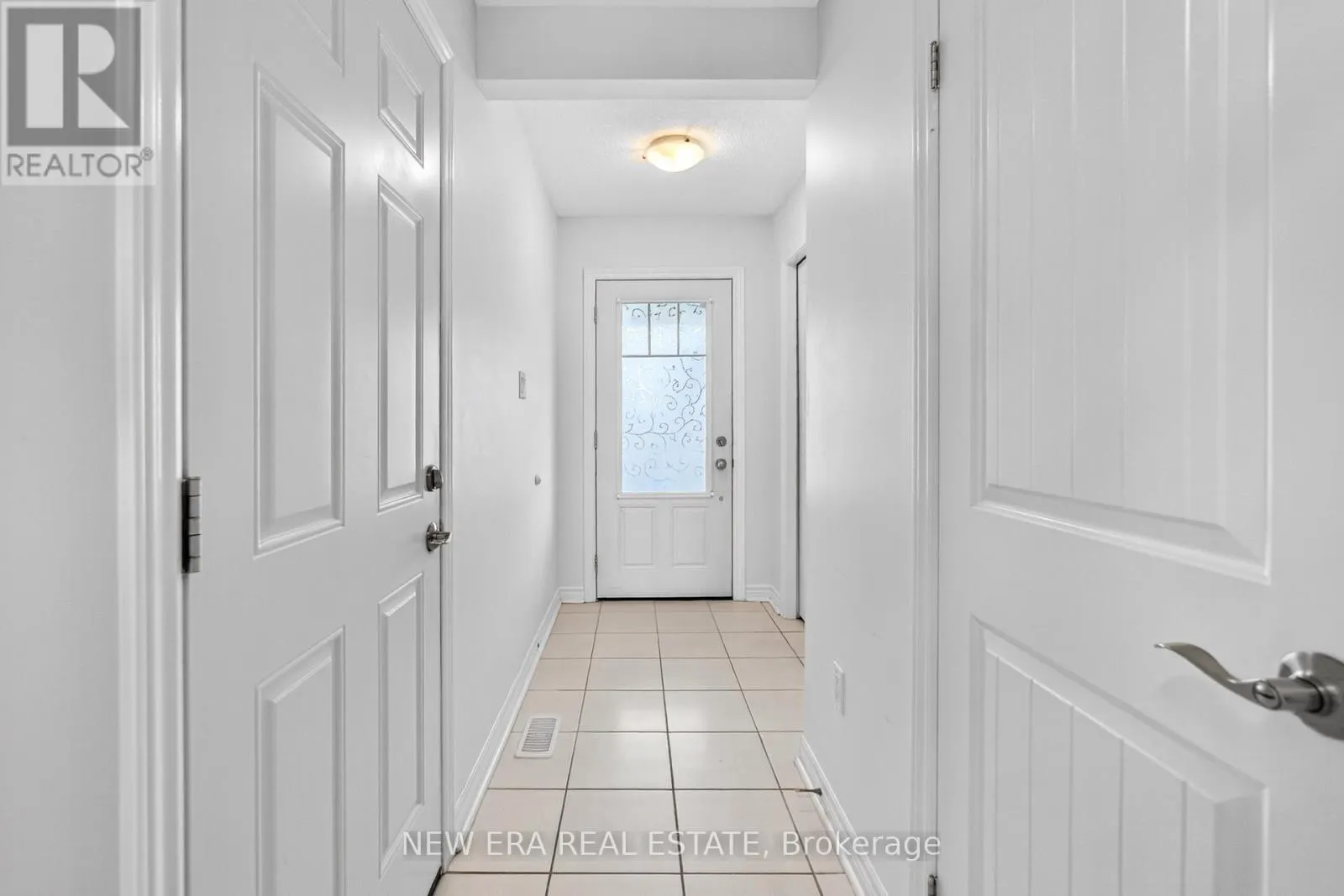 34 ARLINGTON CRESCENT