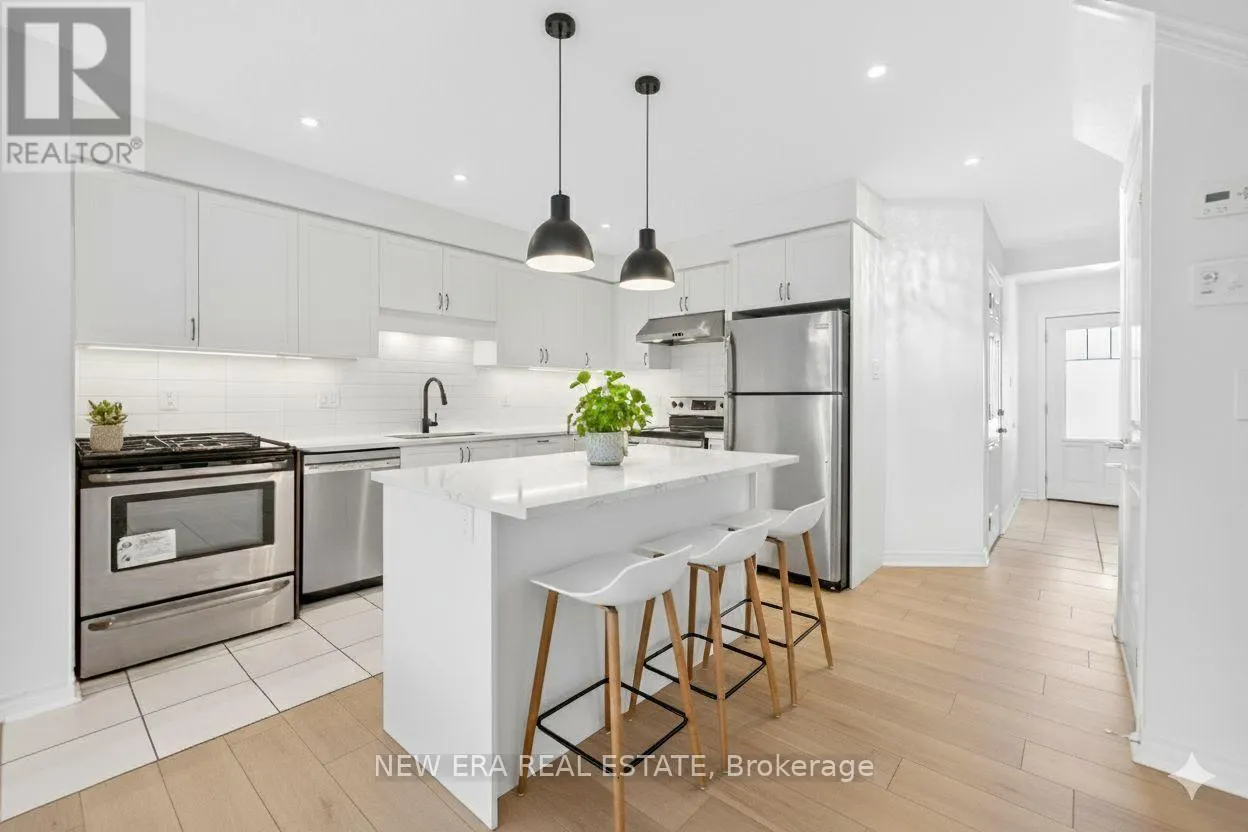 34 ARLINGTON CRESCENT