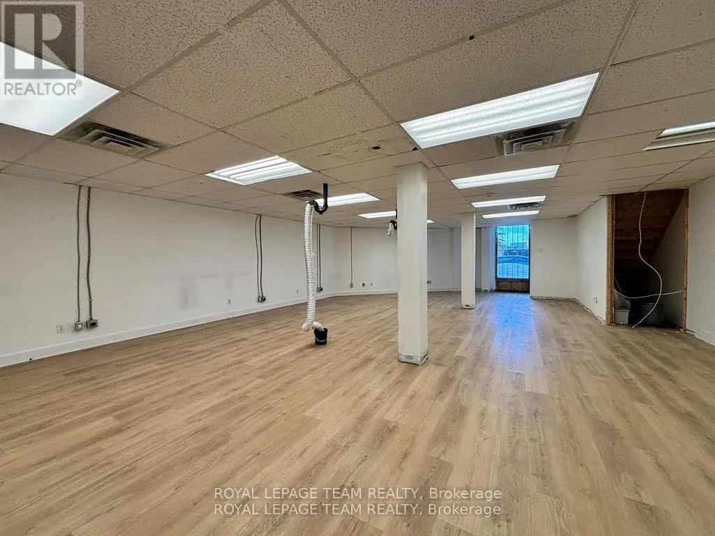 56 - 5450 CANOTEK ROAD