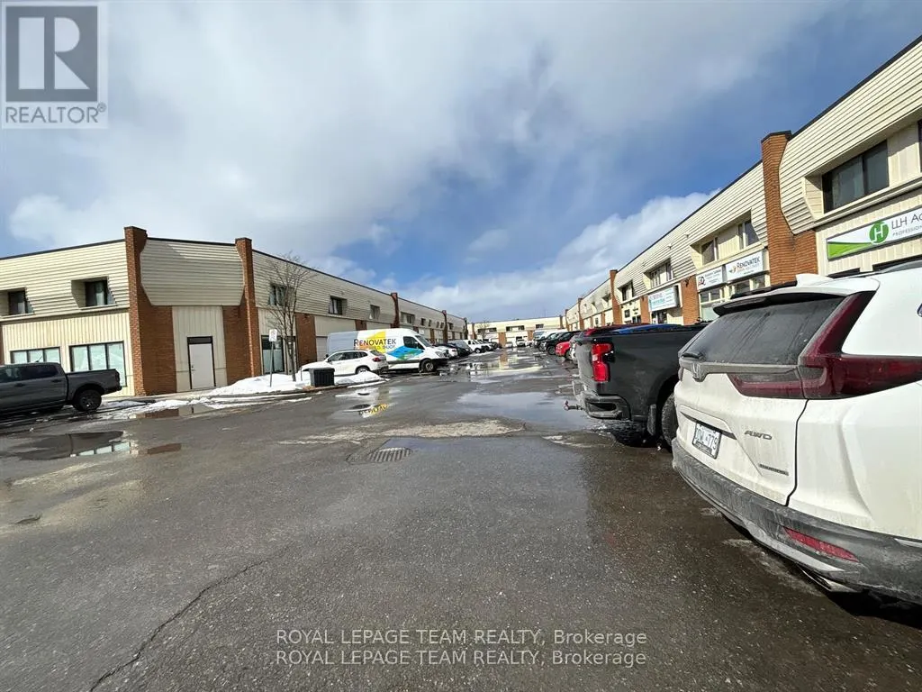 56 - 5450 CANOTEK ROAD
