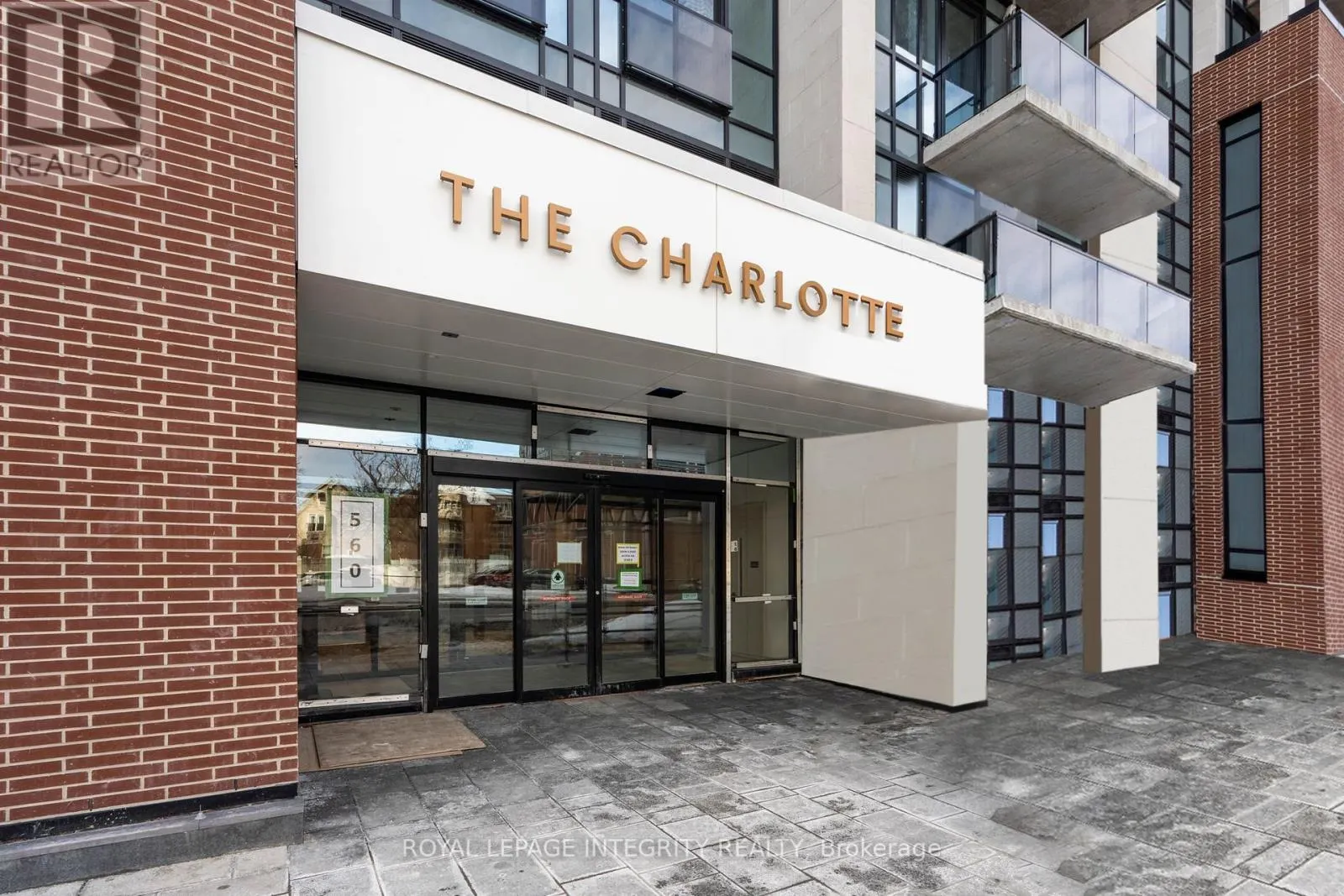 716 - 560 RIDEAU STREET