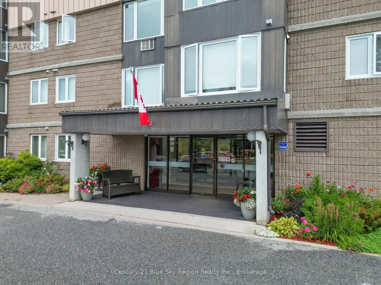 401 - 116 BLAIR STREET, #401