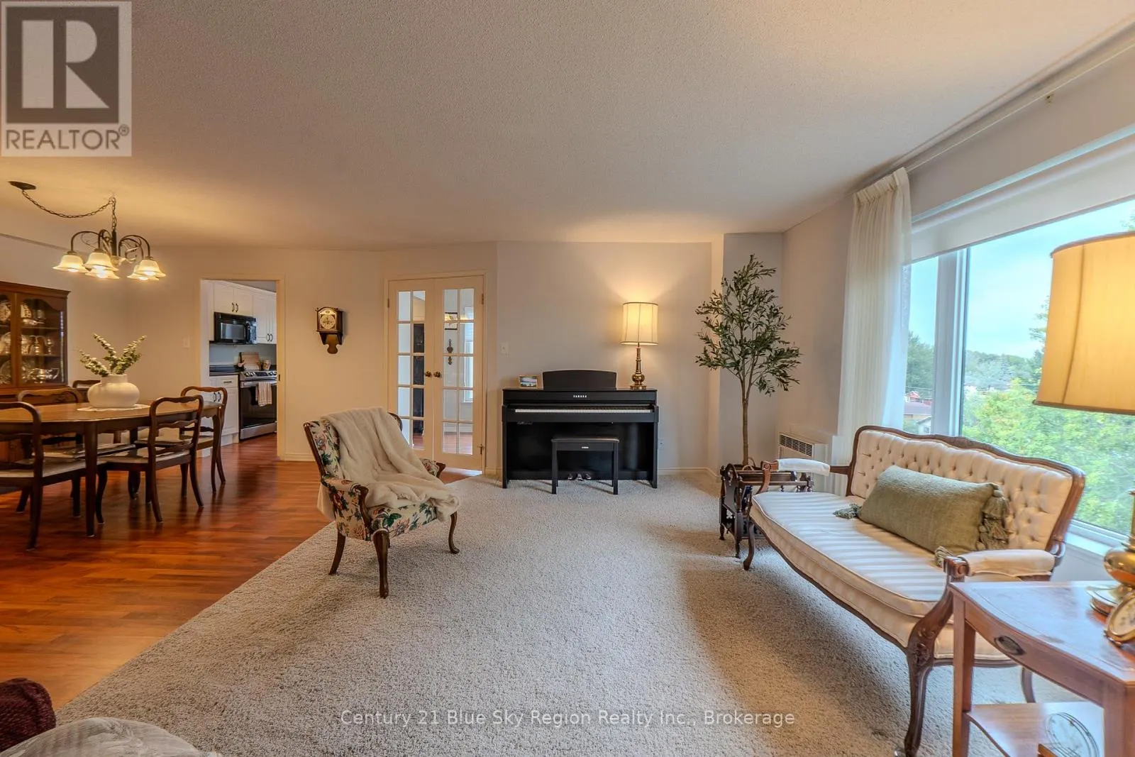 401 - 116 BLAIR STREET, #401