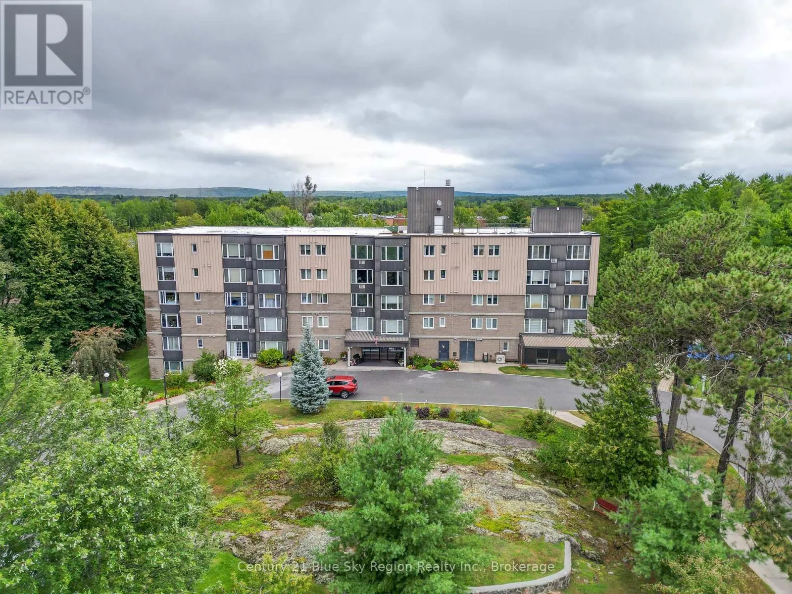 401 - 116 BLAIR STREET, #401