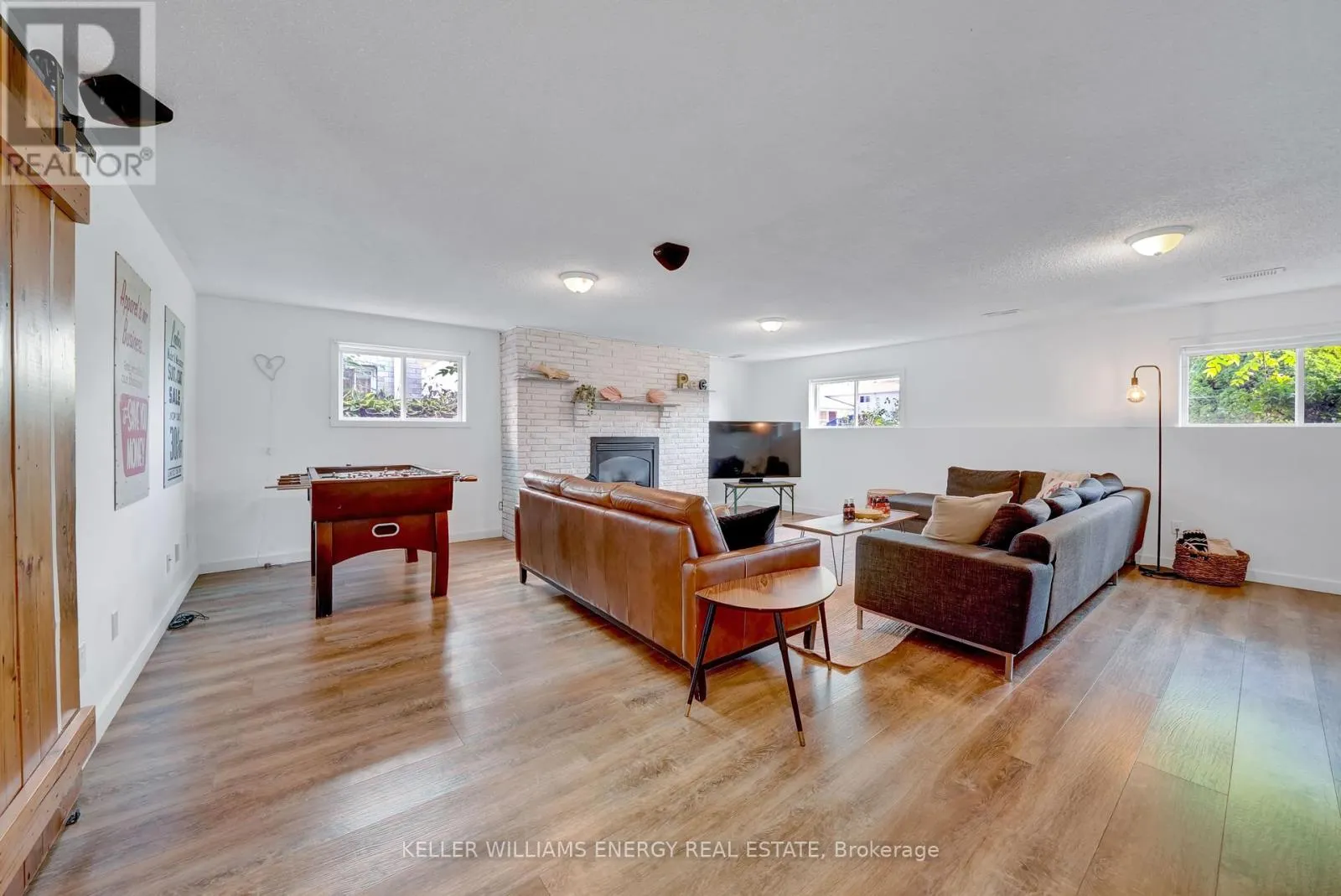 27 FIRST AVENUE