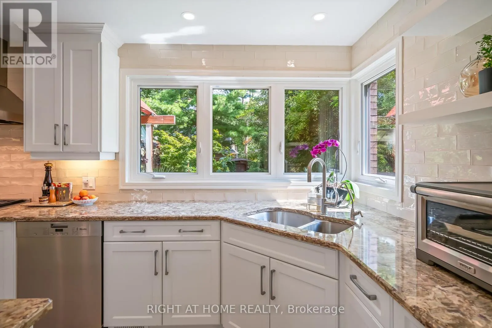 13 OAK DRIVE