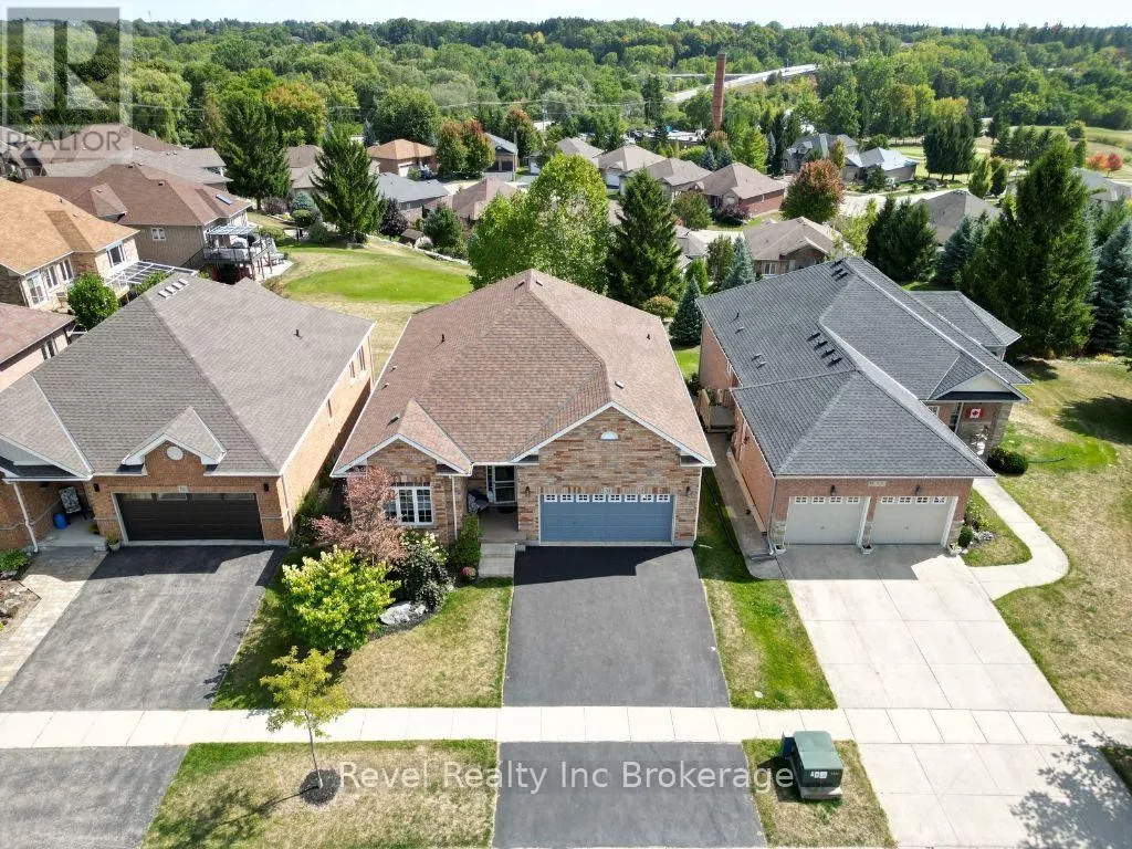 764 GARDEN COURT CRESCENT