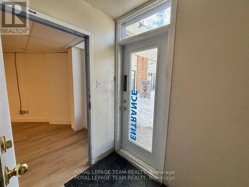 56 - 5450 CANOTEK ROAD