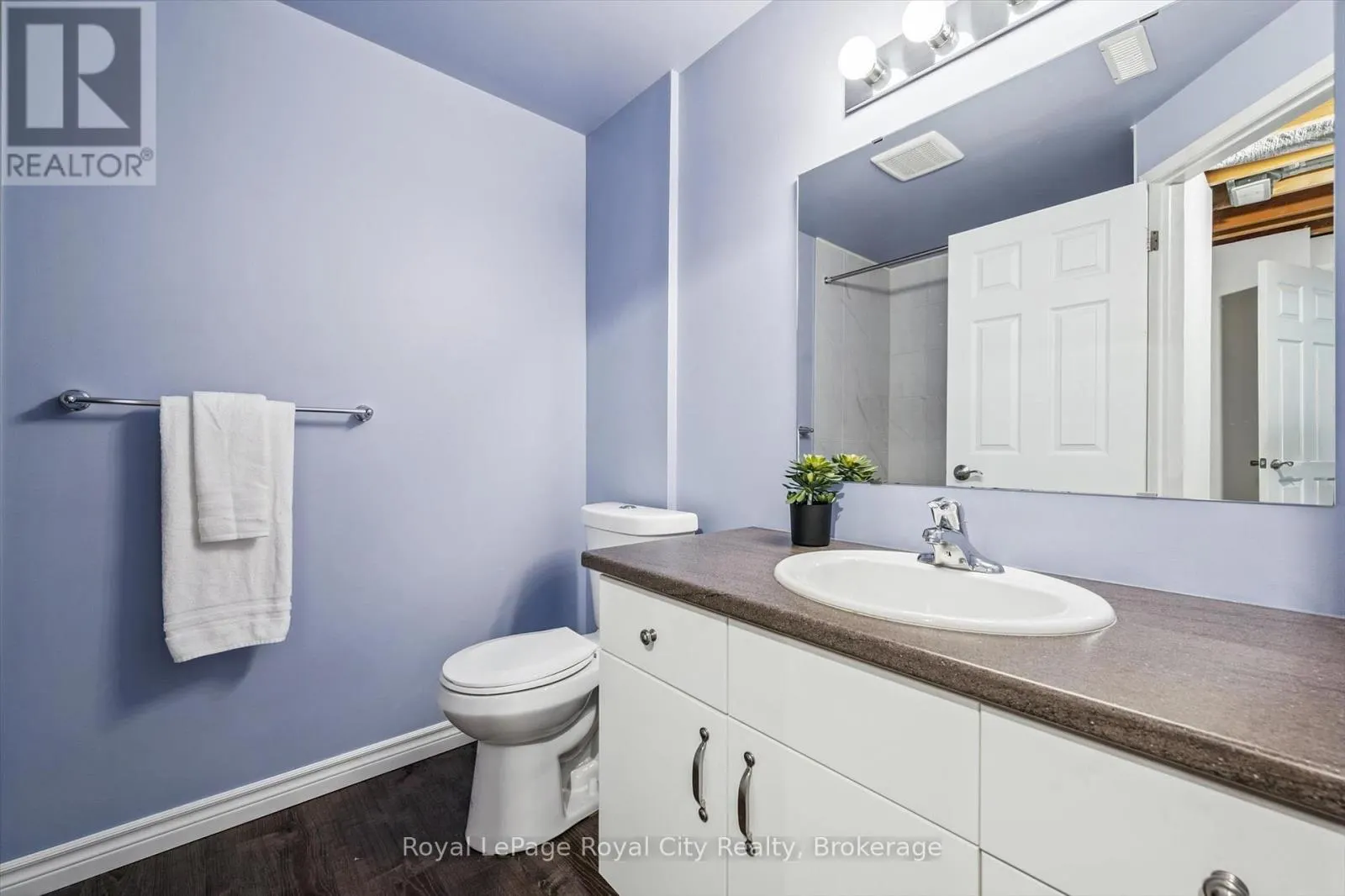 1 - 39 KAY CRESCENT, #1