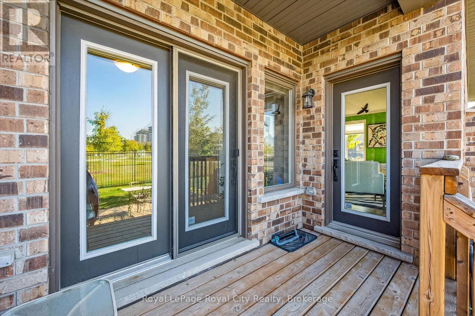 1 - 39 KAY CRESCENT, #1