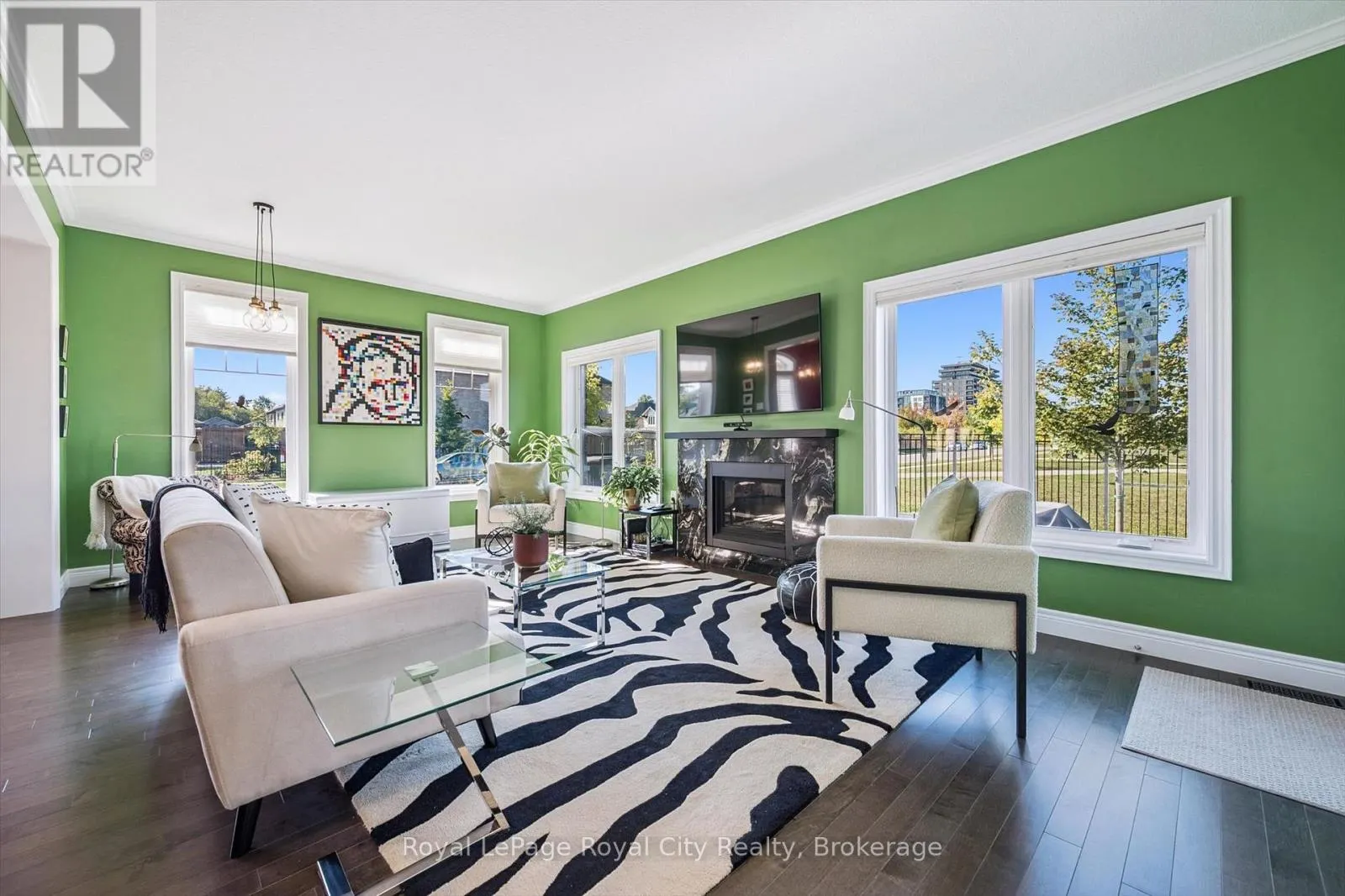 1 - 39 KAY CRESCENT, #1