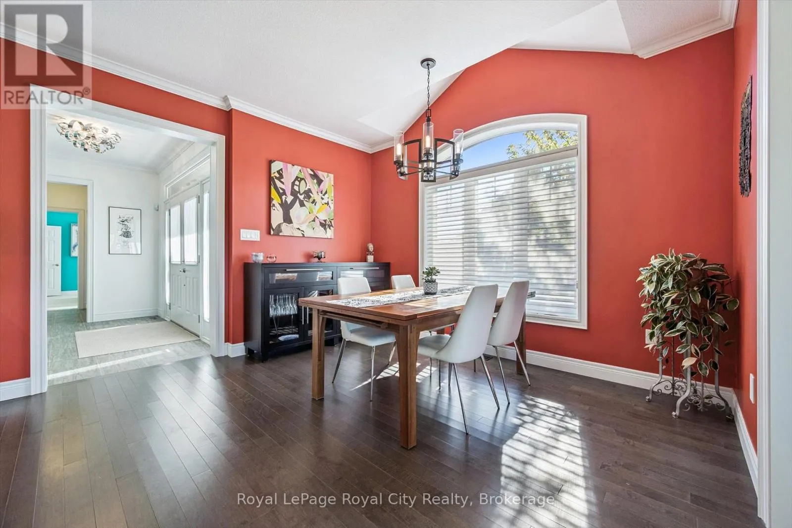 1 - 39 KAY CRESCENT, #1
