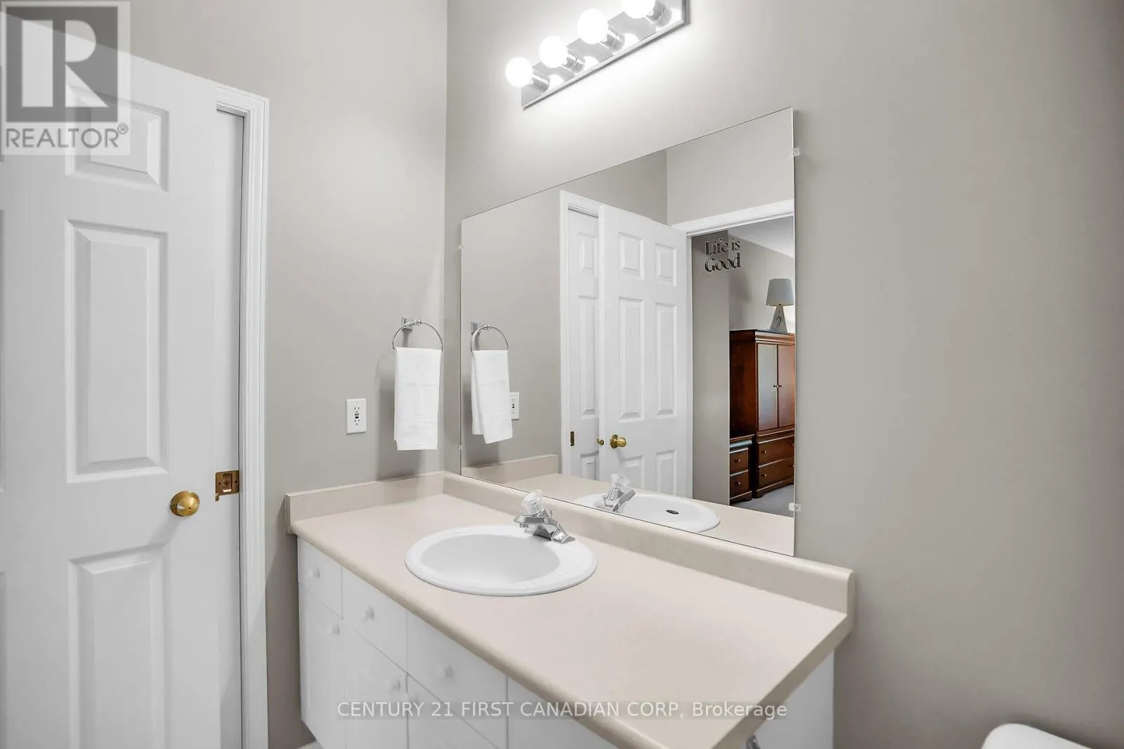 45 - 1555 HIGHBURY AVENUE, #45