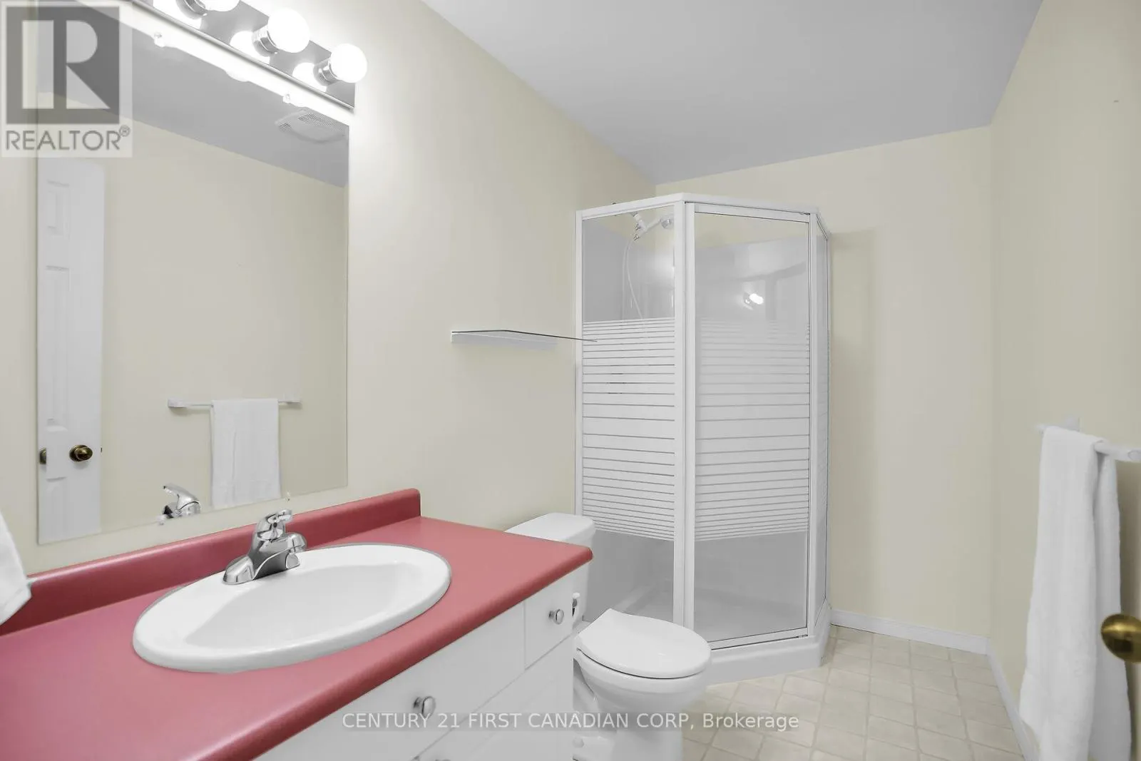 45 - 1555 HIGHBURY AVENUE, #45