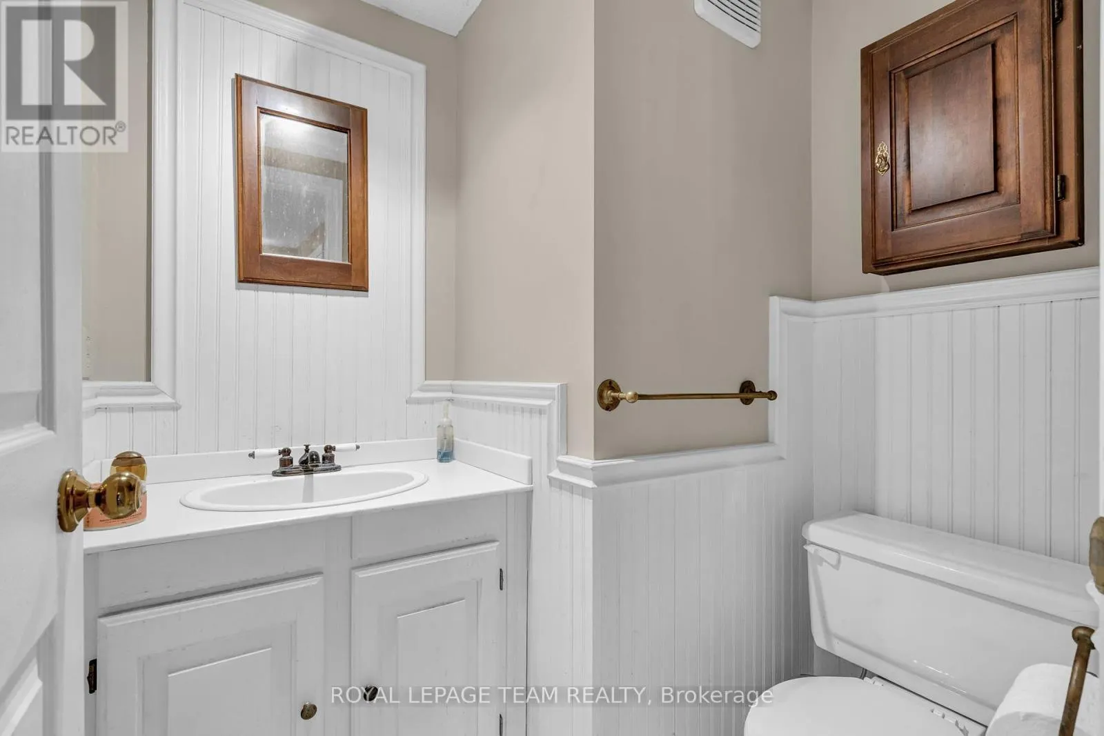 2322 SUMMERSIDE DRIVE