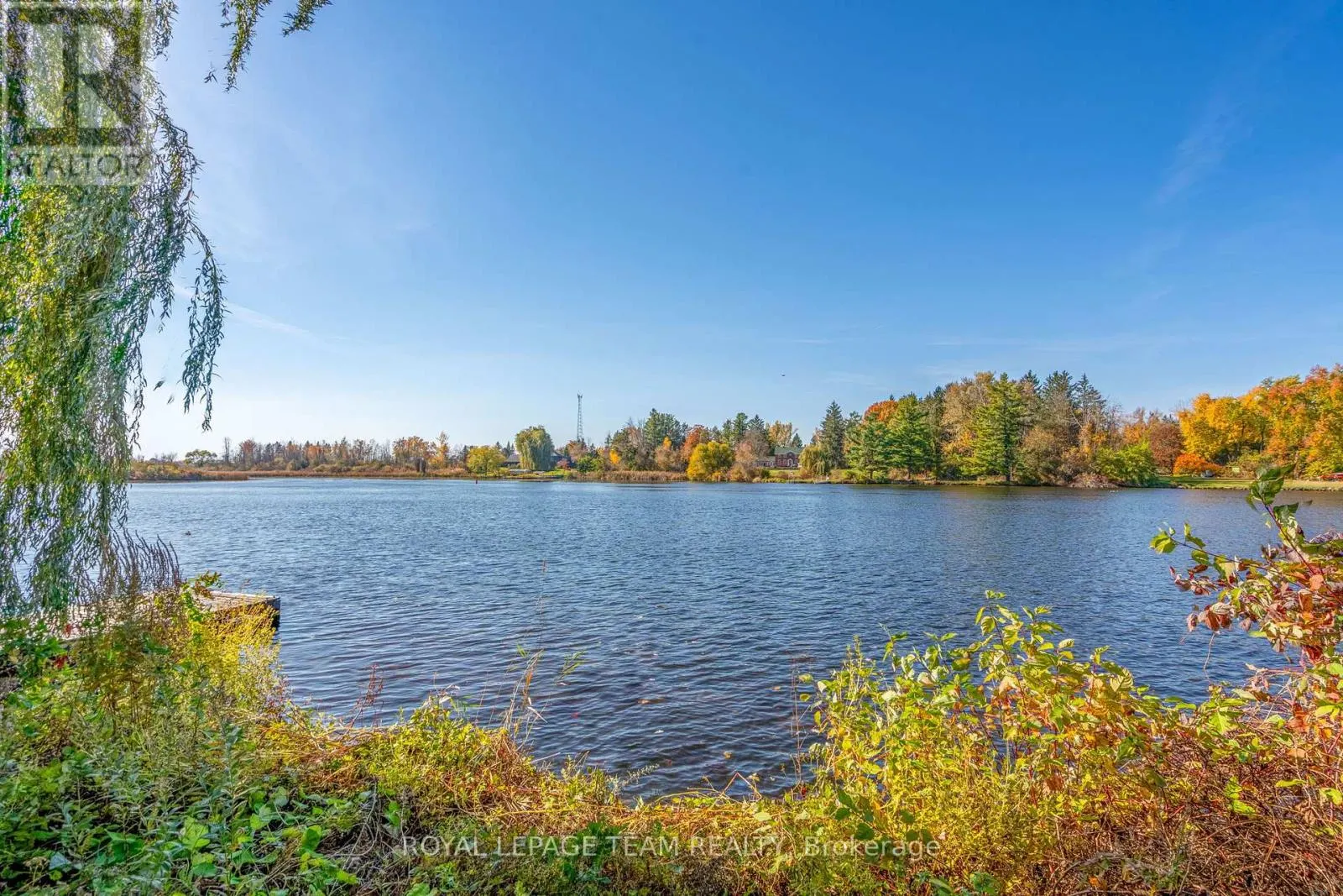2322 SUMMERSIDE DRIVE