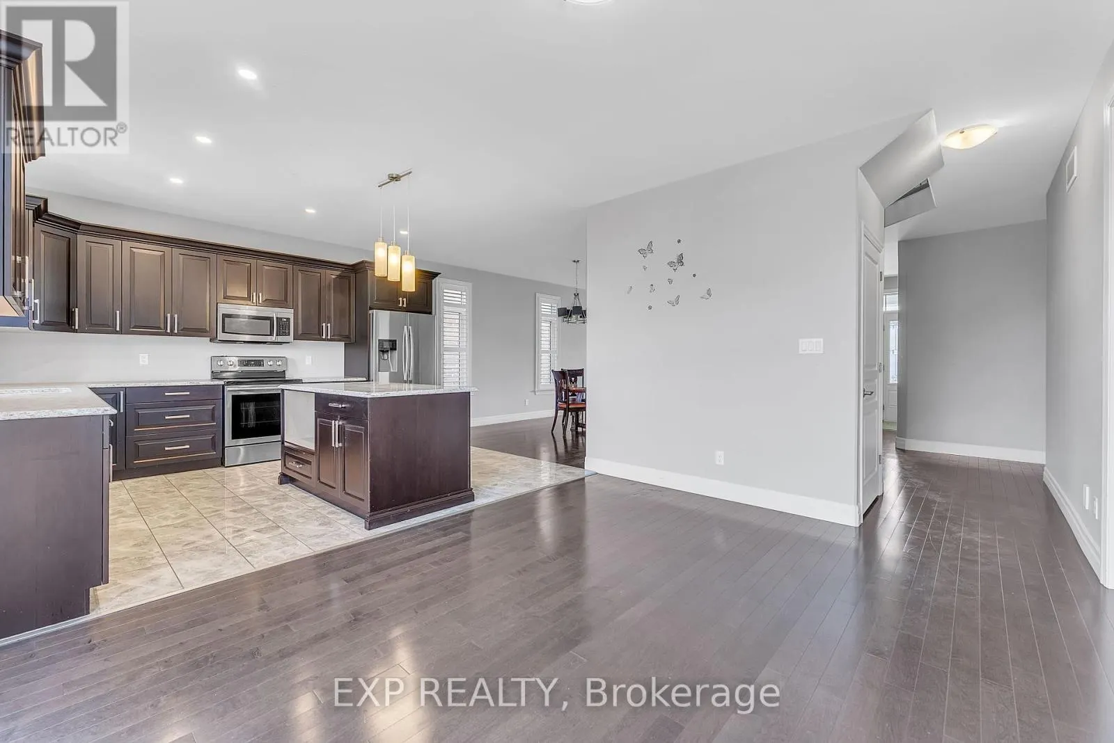 15 BEVAN DRIVE