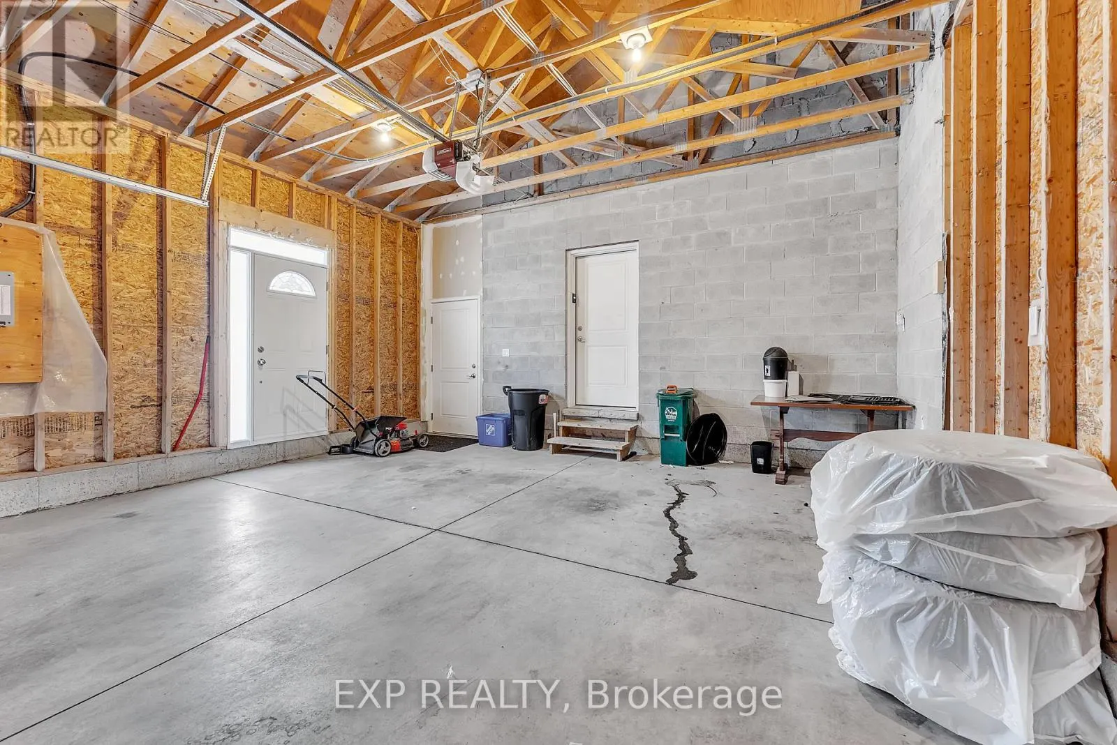 15 BEVAN DRIVE