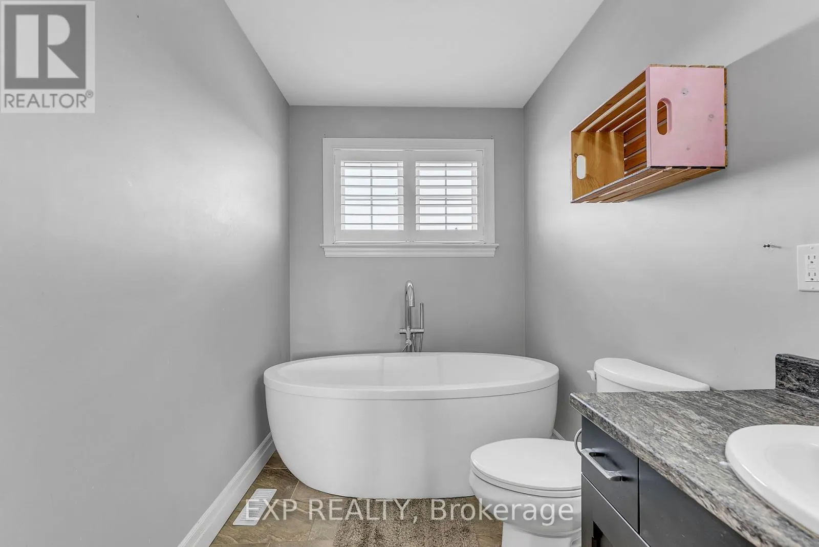 15 BEVAN DRIVE