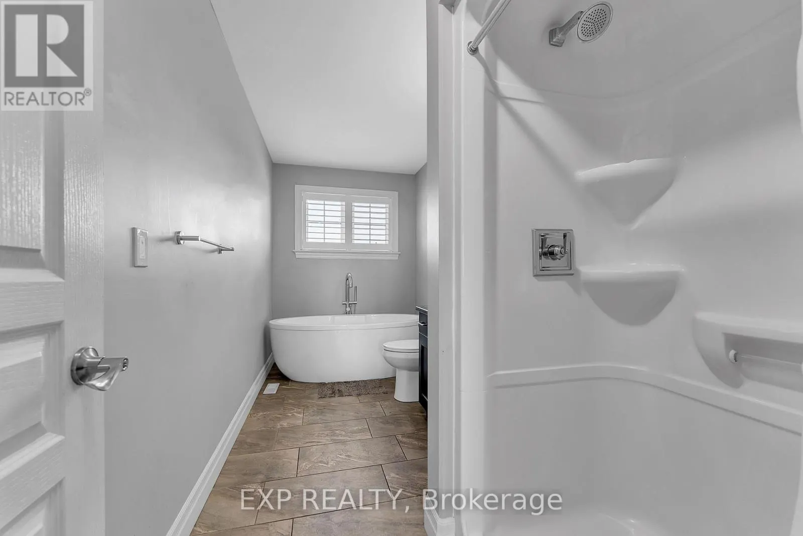 15 BEVAN DRIVE