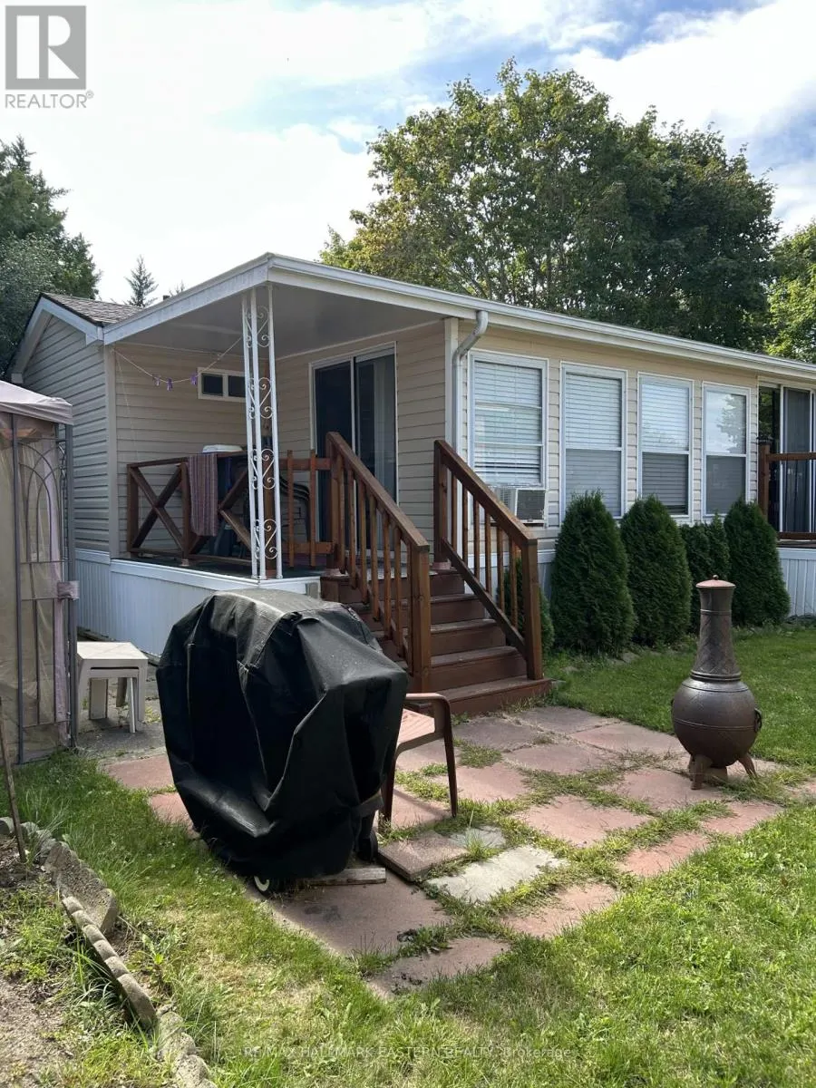 7 HILLTOP DRIVE