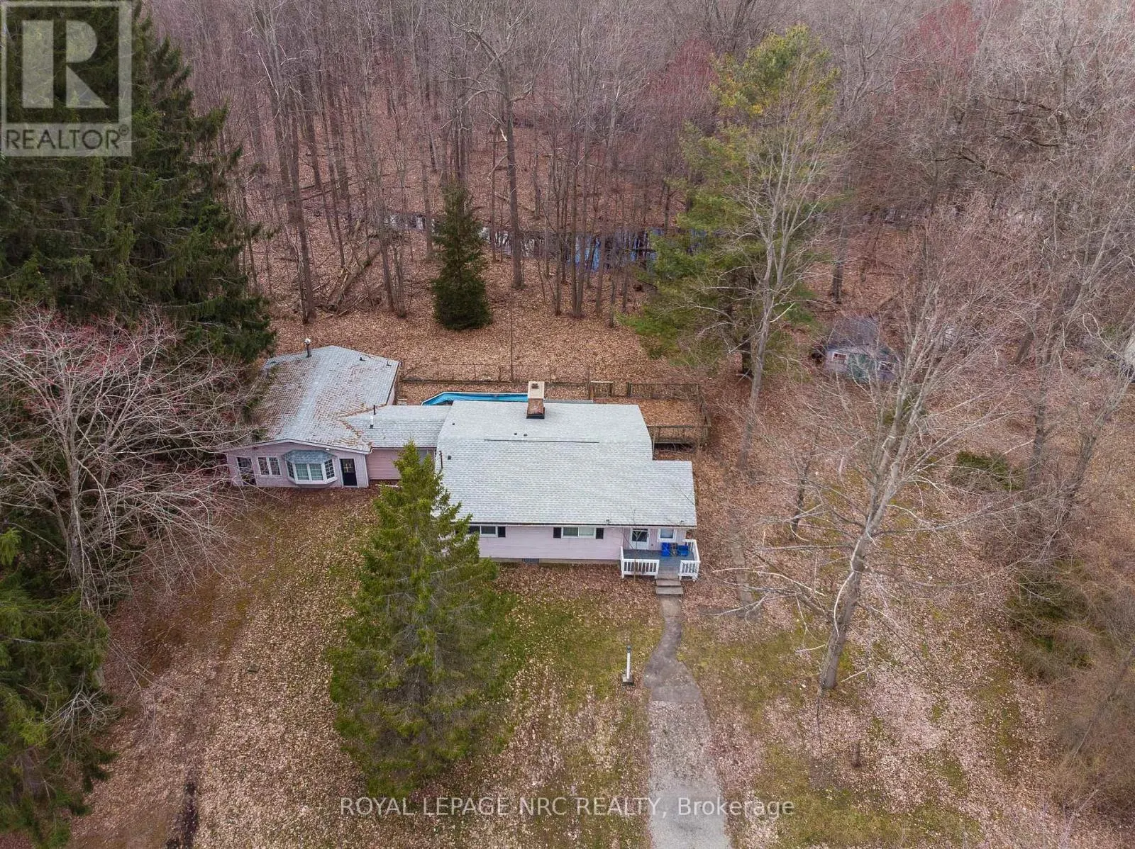 163 MAPLE LEAF AVENUE N
