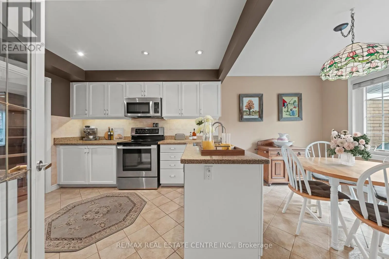 6 - 110 BEASLEY CRESCENT