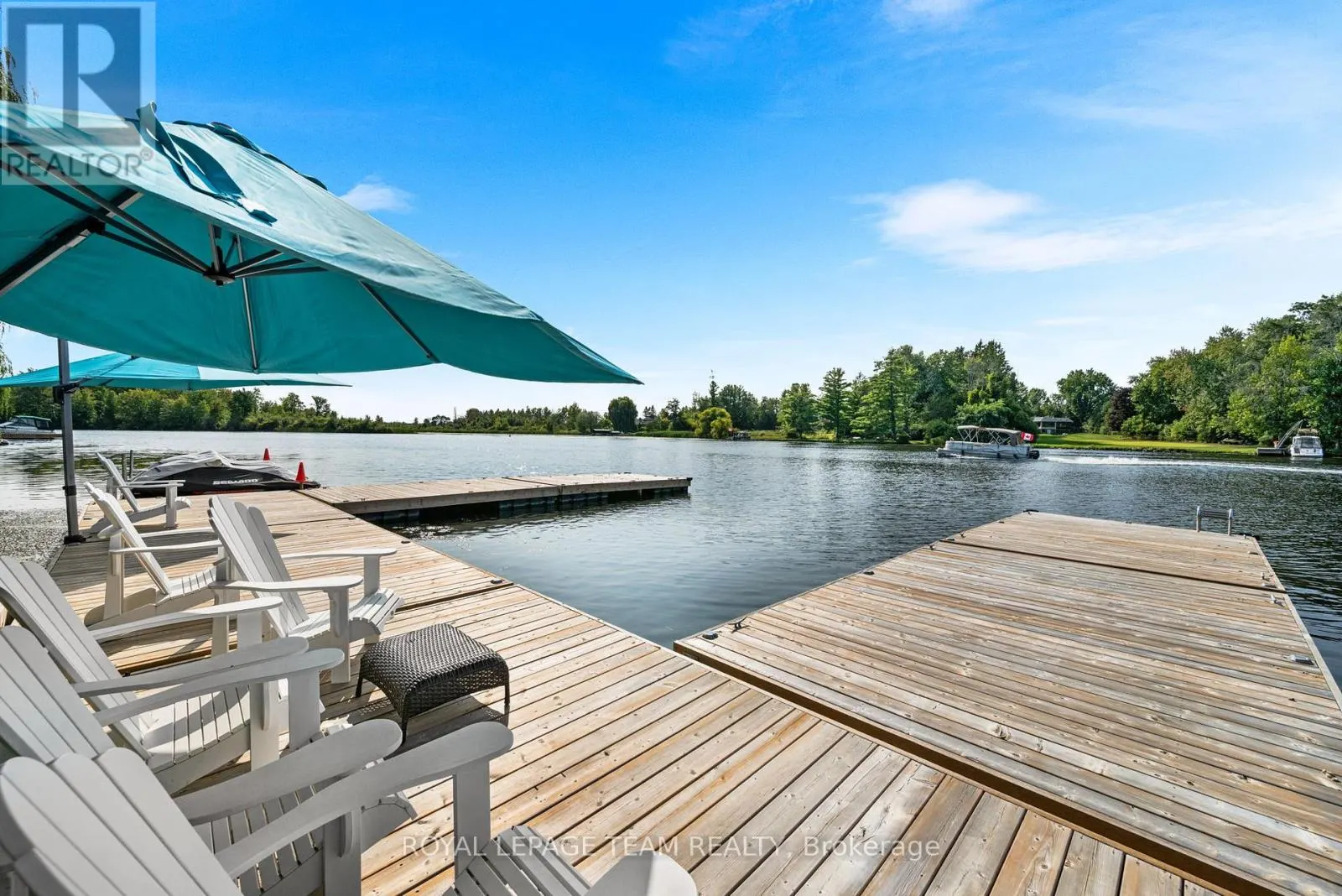 2318 SUMMERSIDE DRIVE