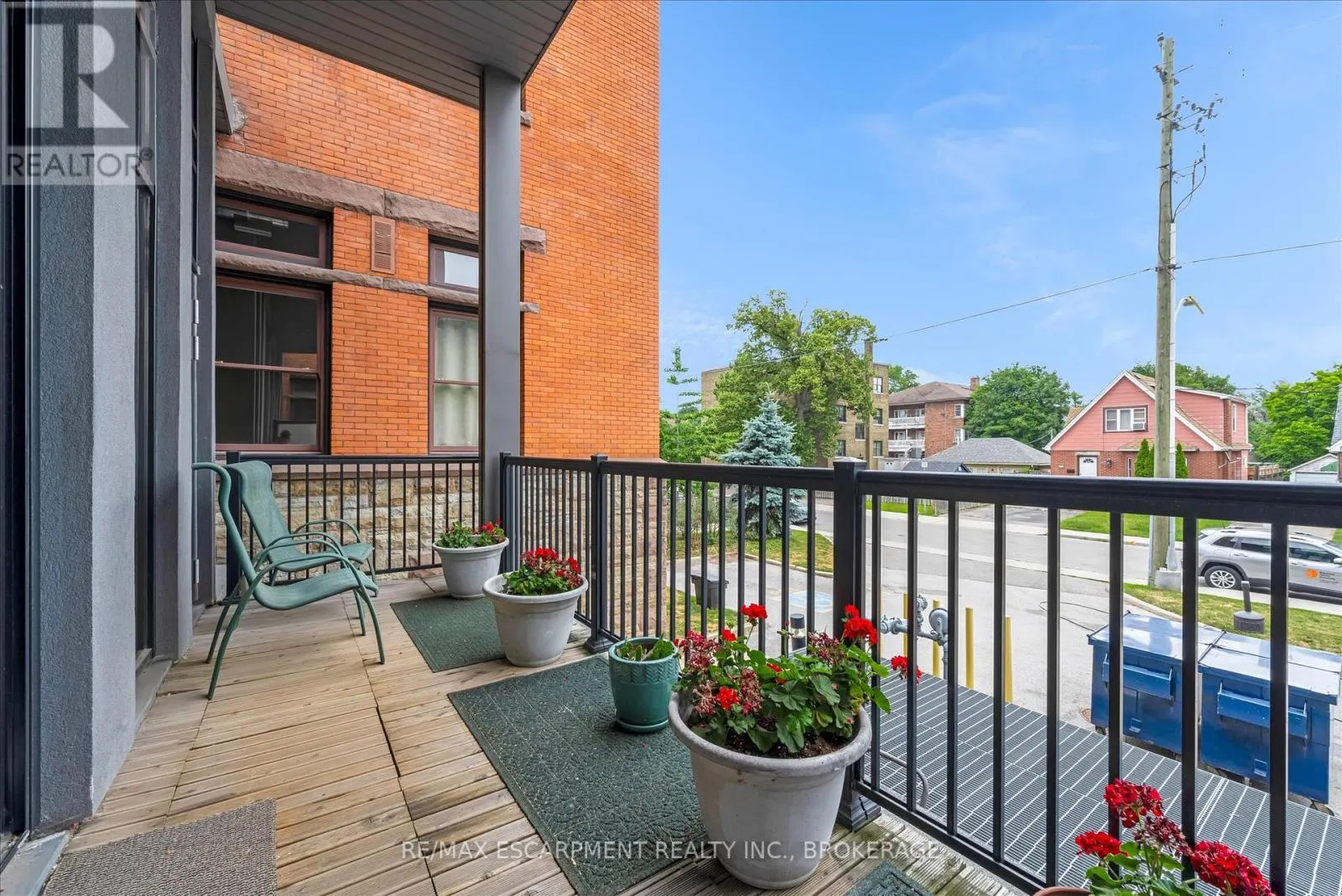 205 - 200 STINSON STREET, #205