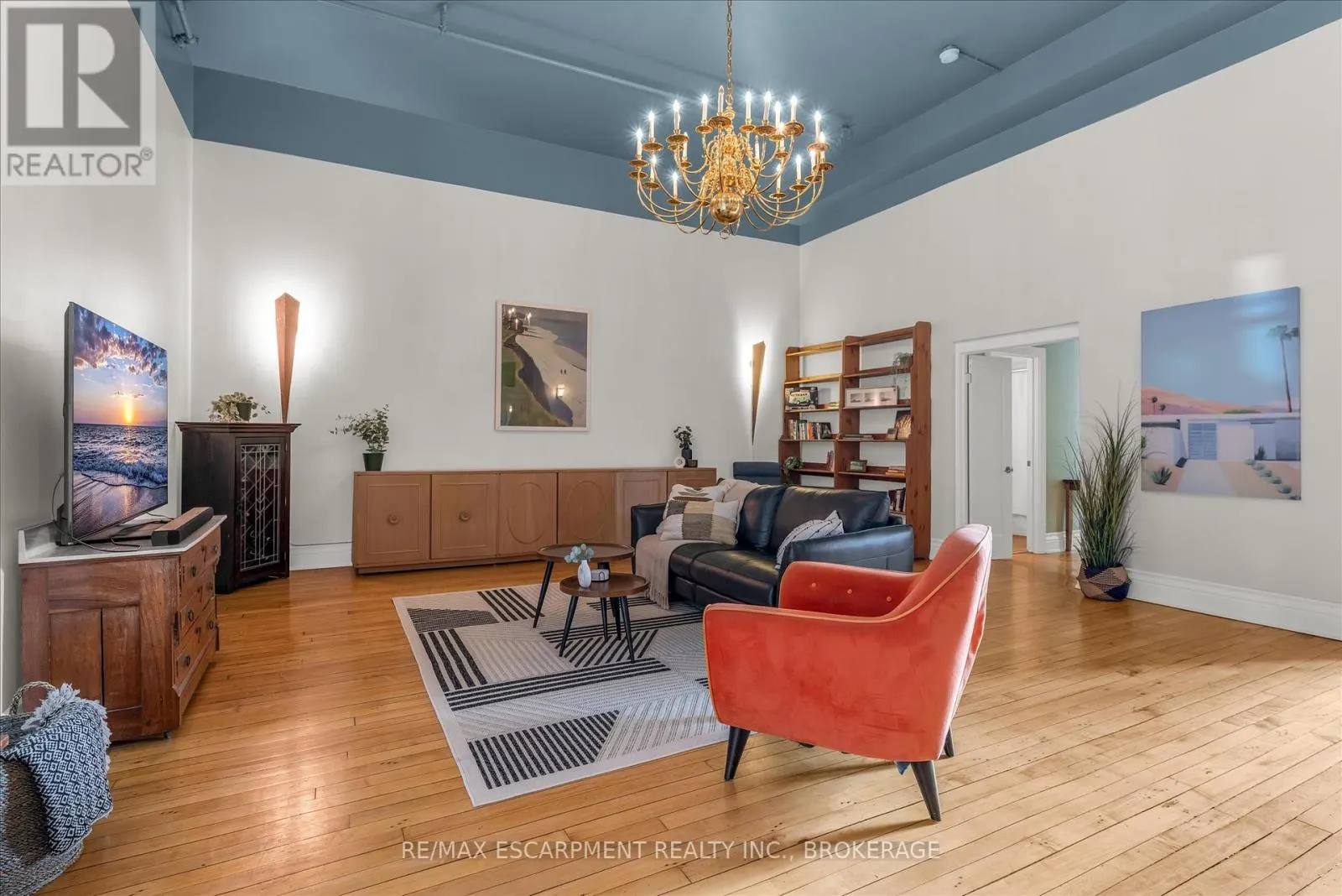 205 - 200 STINSON STREET, #205