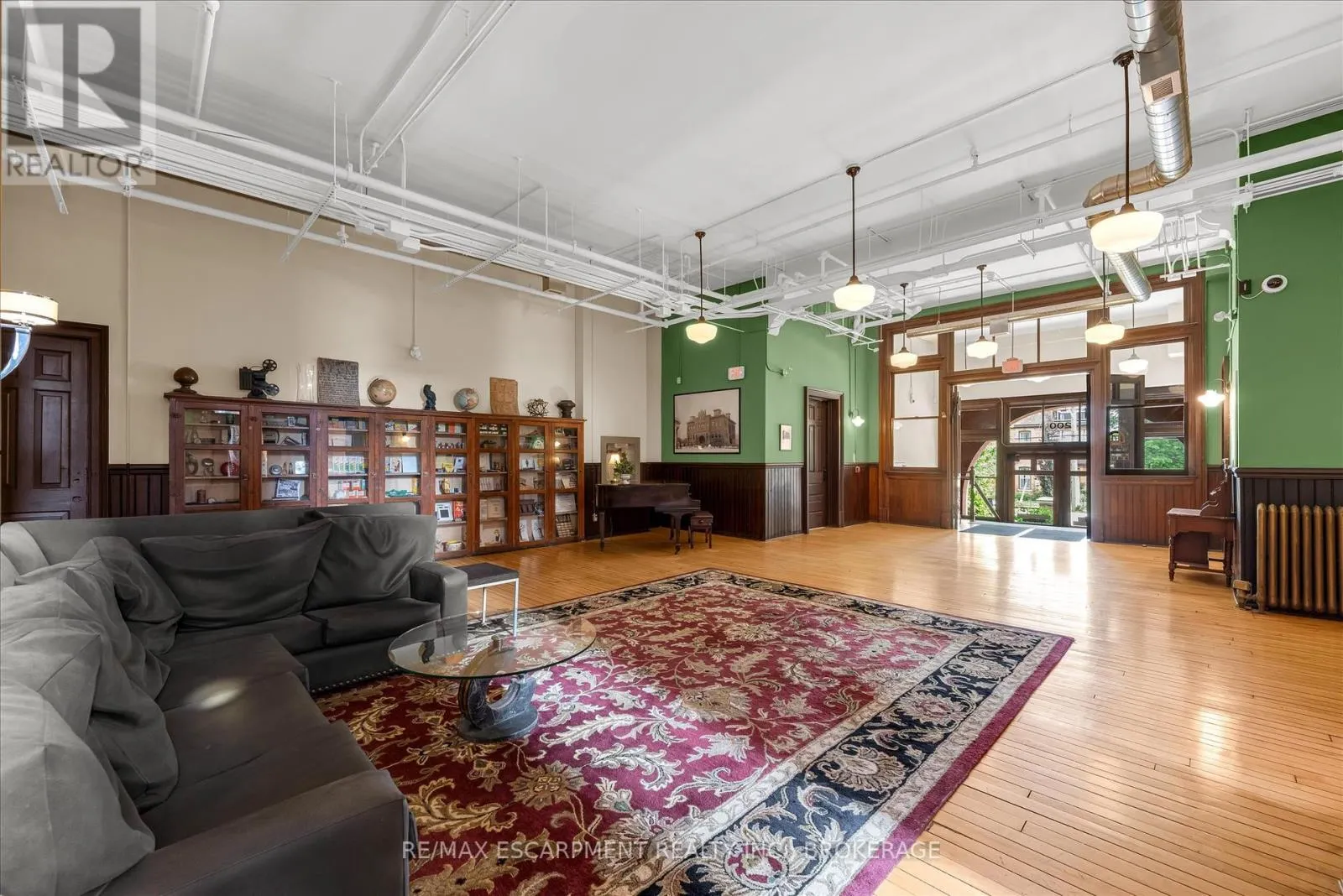205 - 200 STINSON STREET, #205