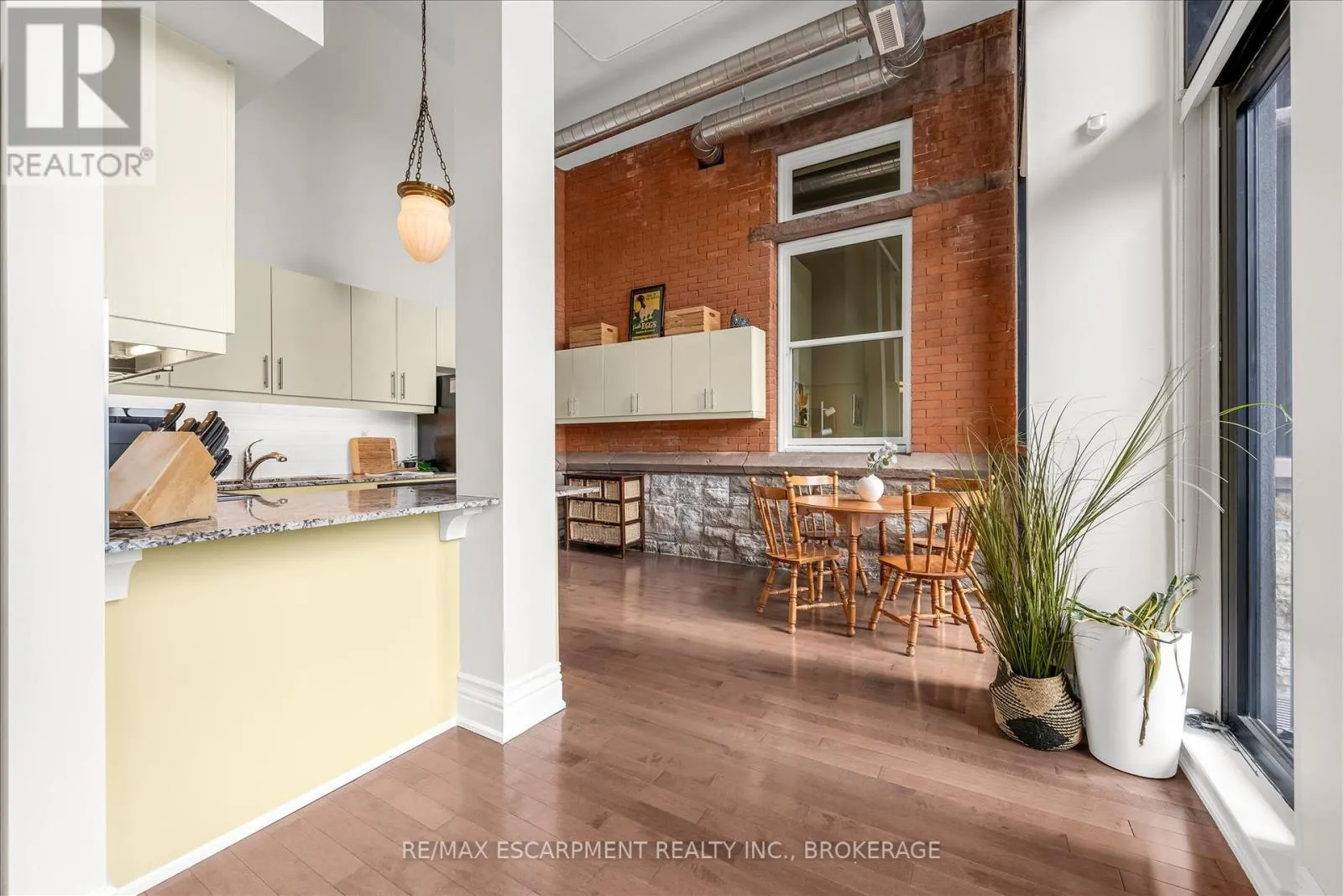 205 - 200 STINSON STREET, #205