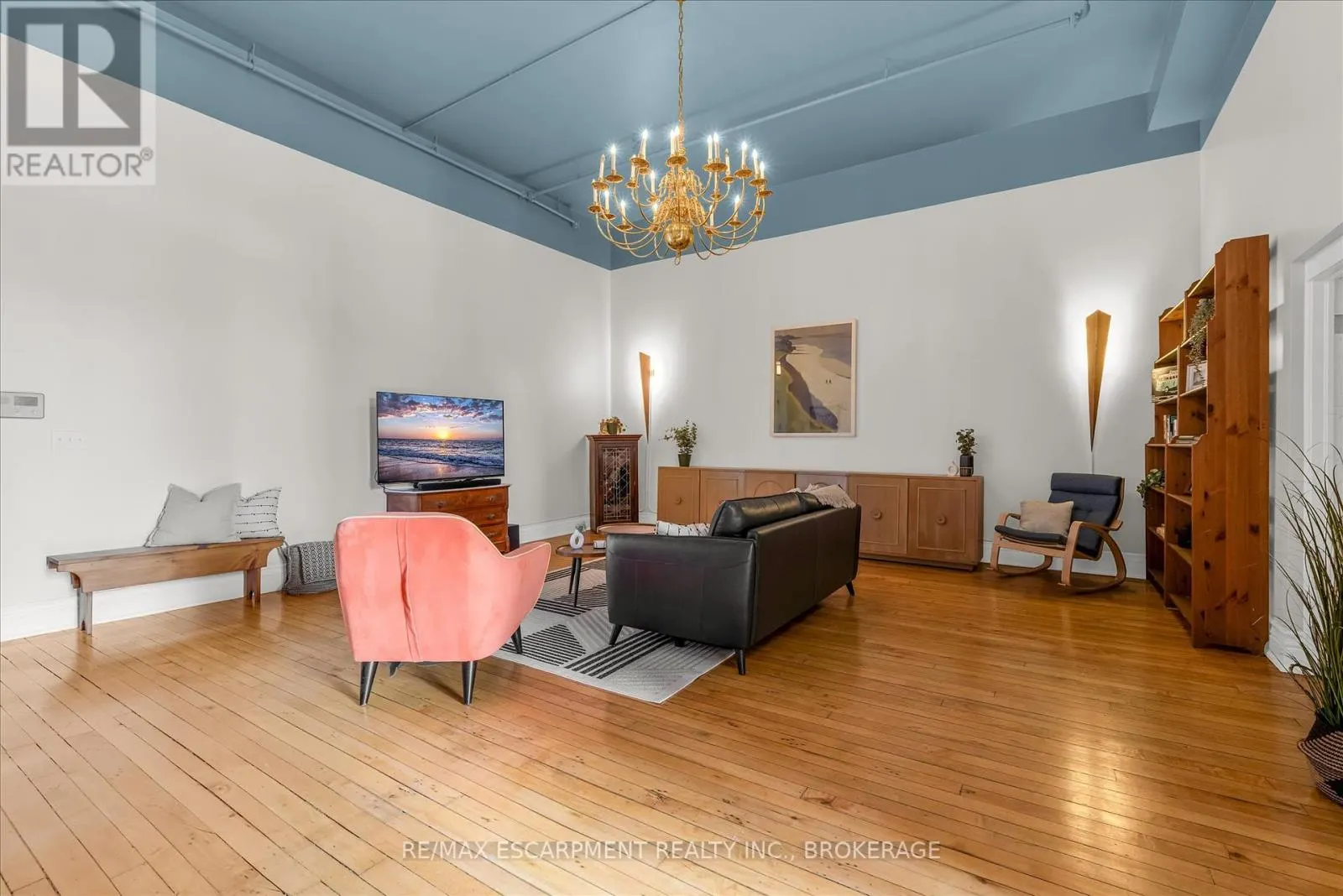205 - 200 STINSON STREET, #205