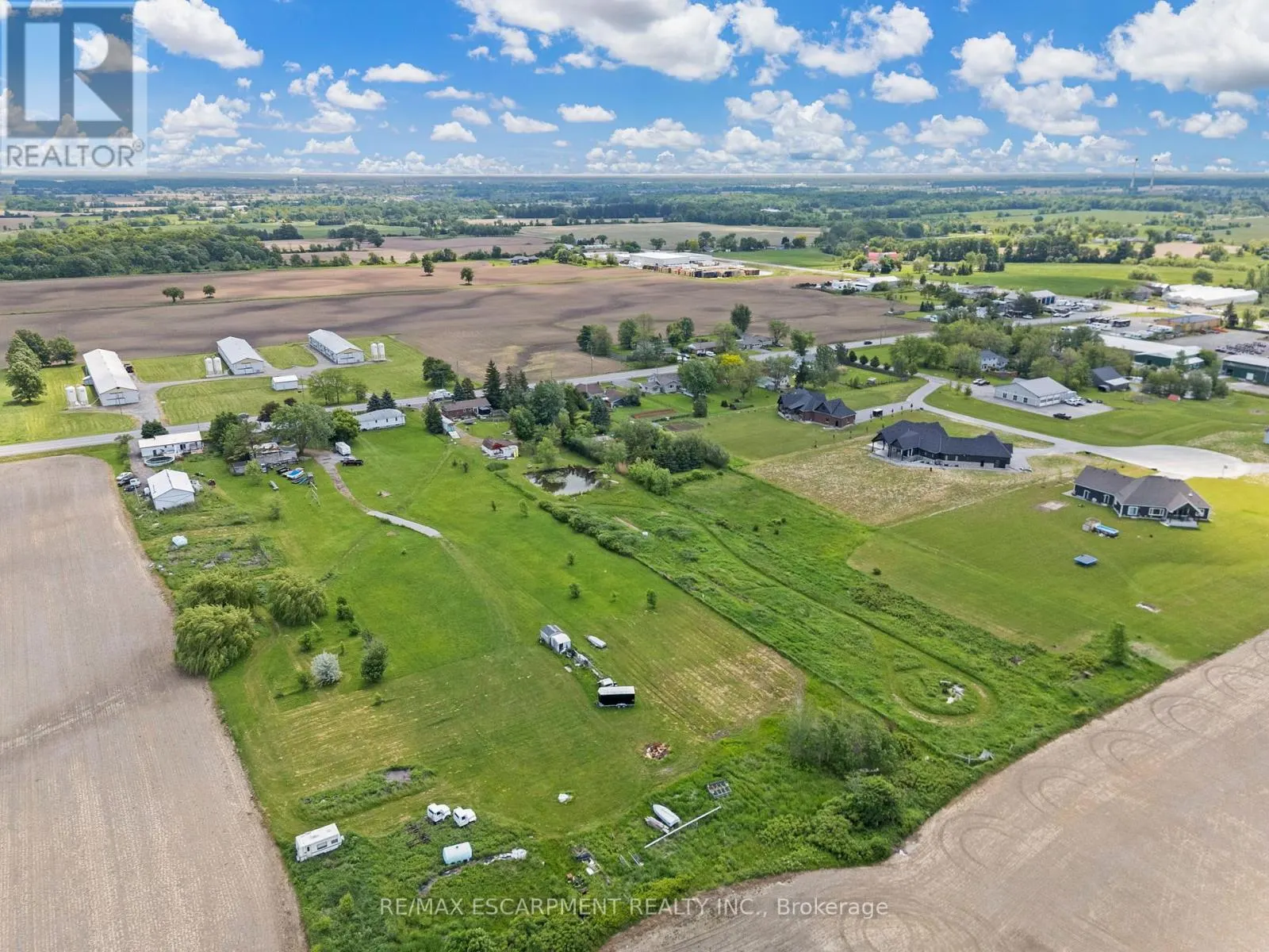 2986 GRIMSBY ROAD