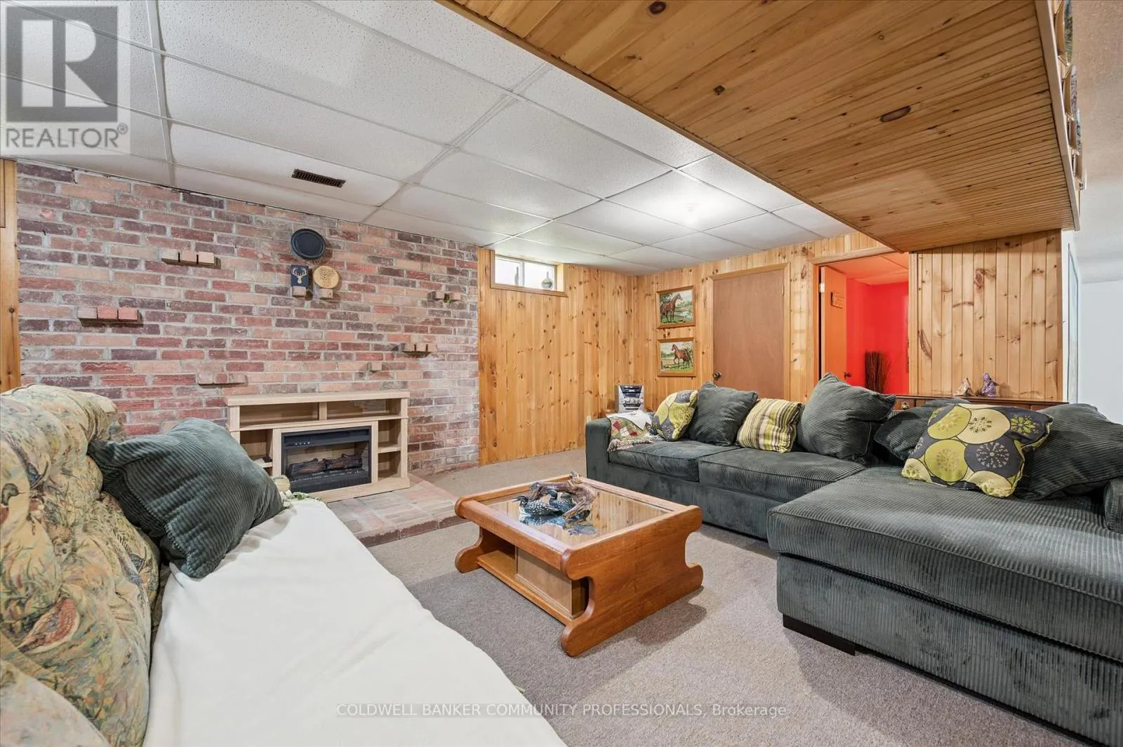 322 CONSERVATION DRIVE