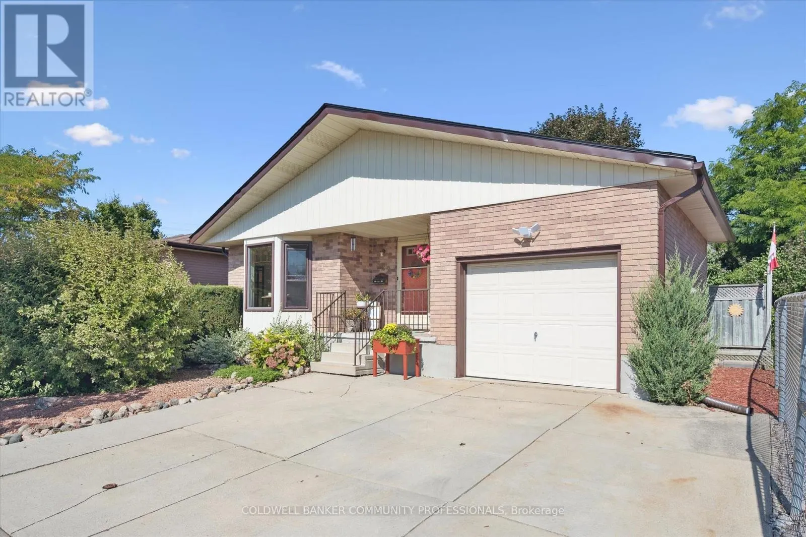 322 CONSERVATION DRIVE