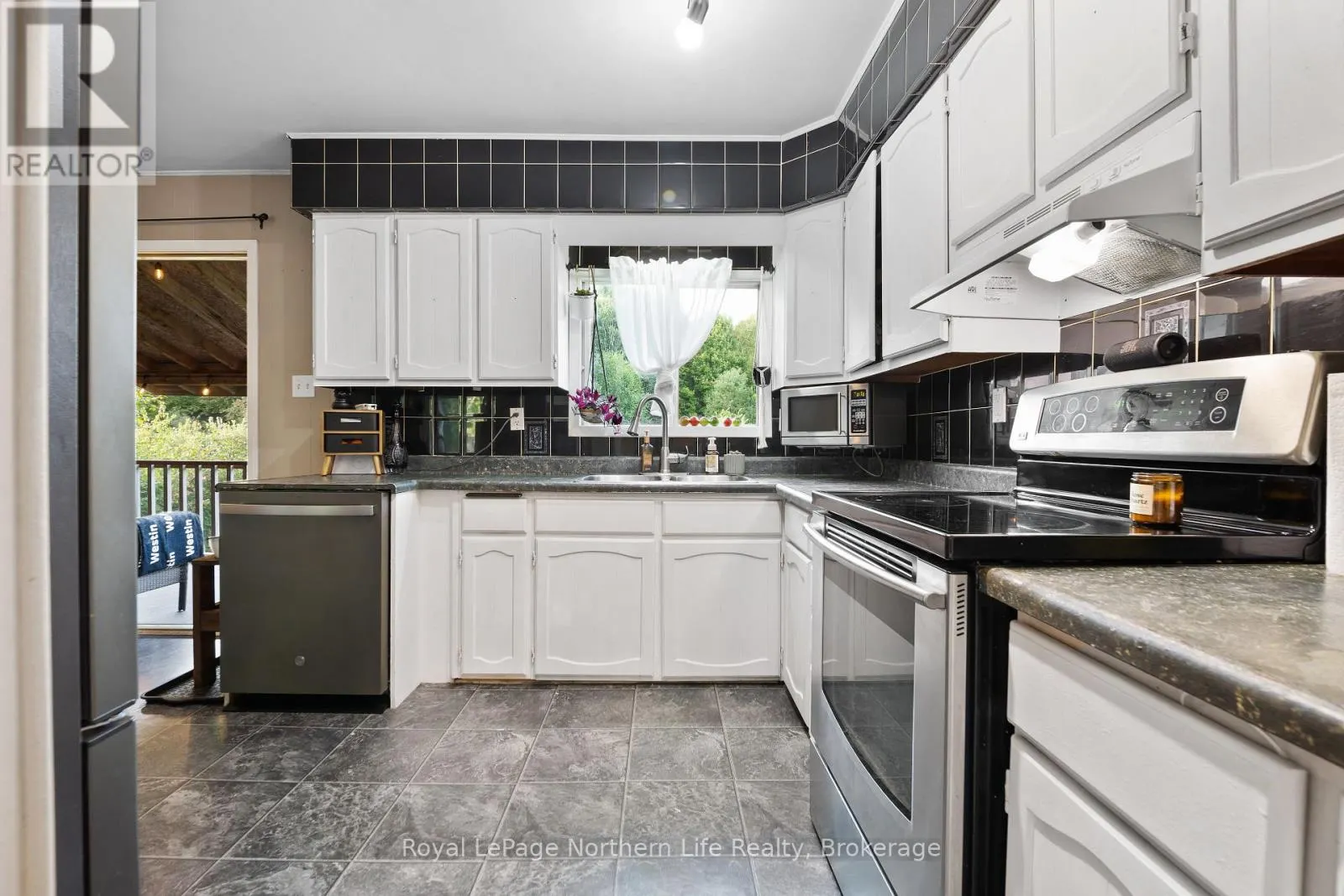 103 DEVELOPMENT ROAD