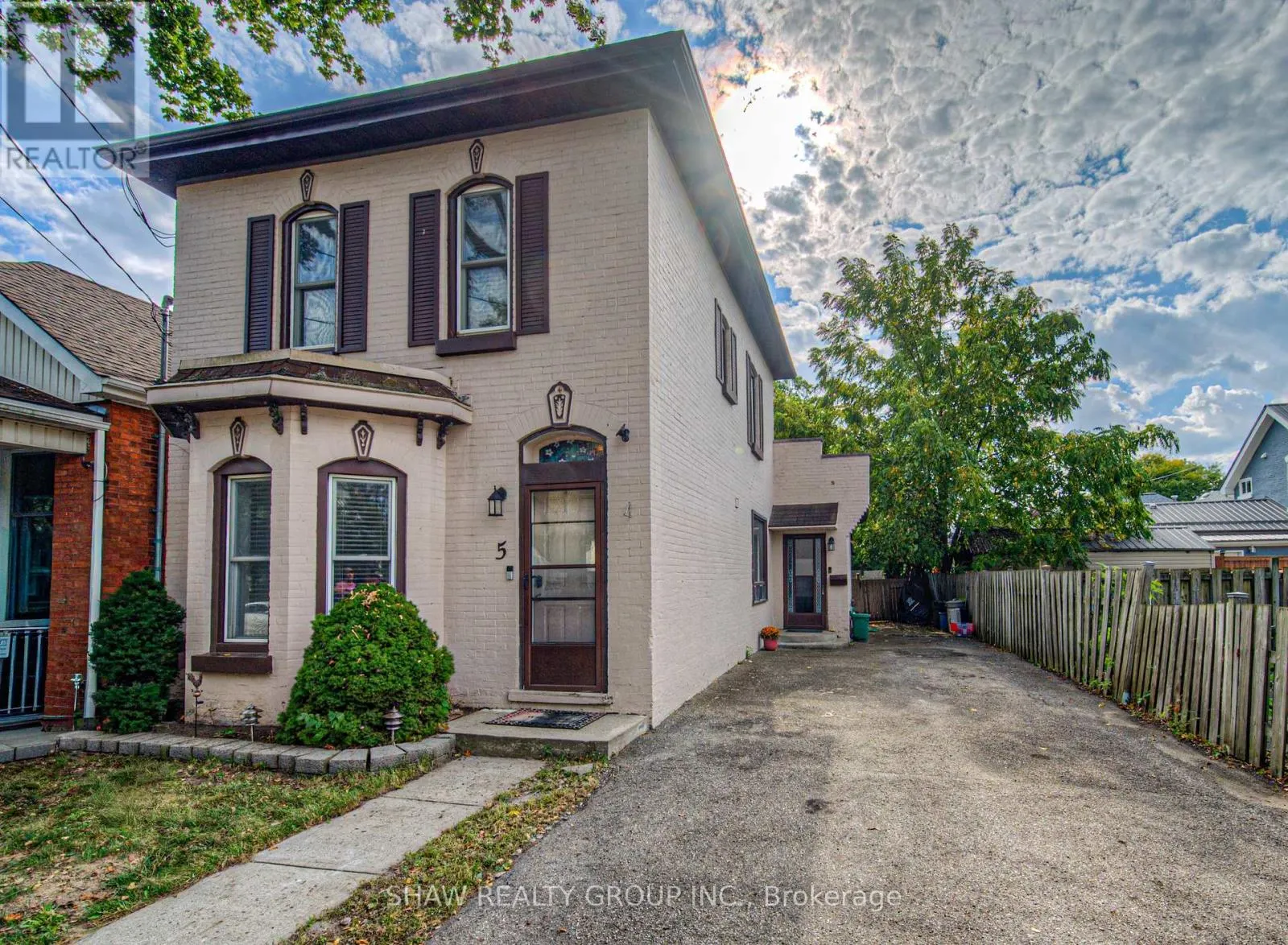 5 SUPERIOR STREET