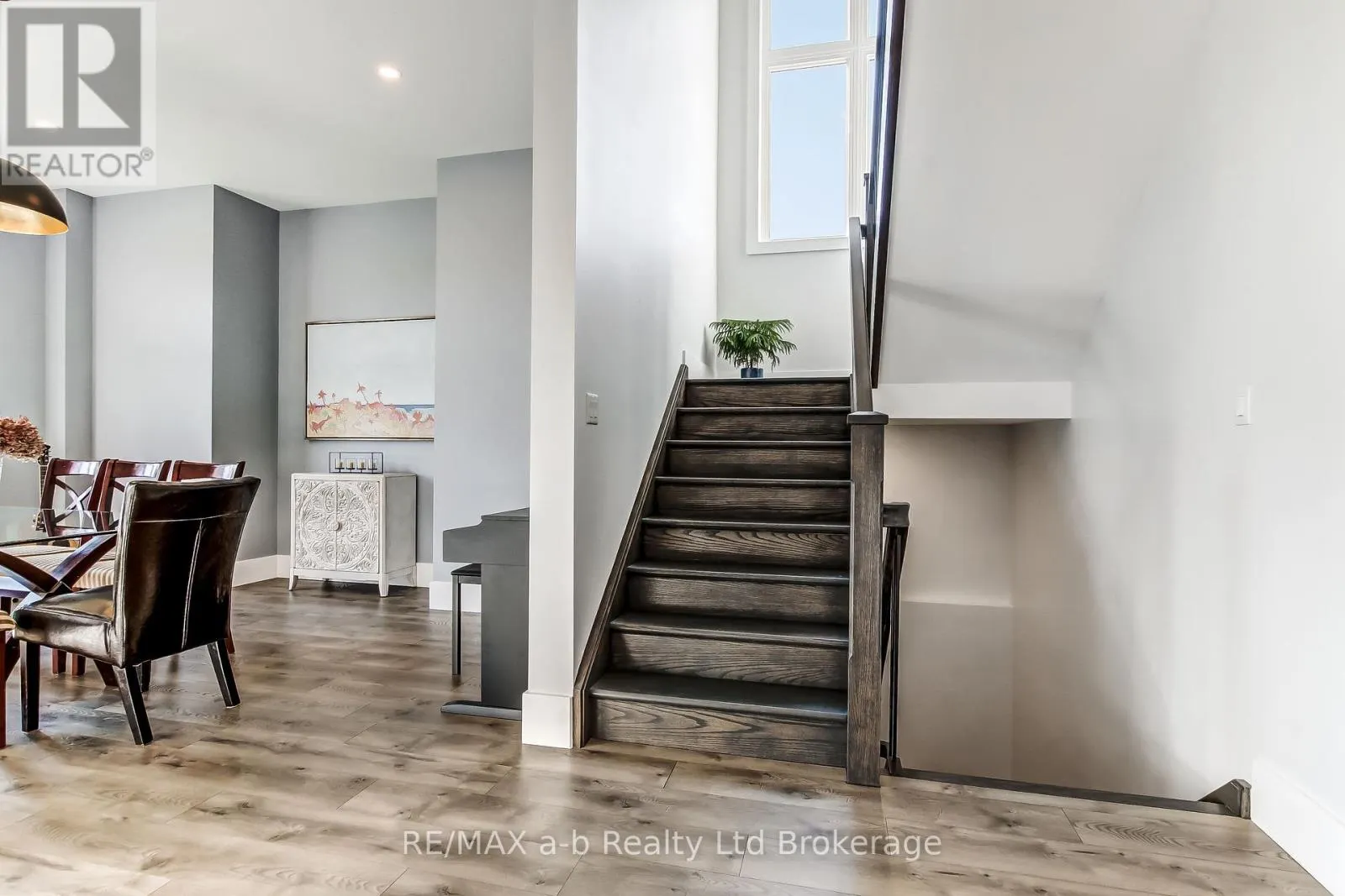 48 OTTERVIEW DRIVE